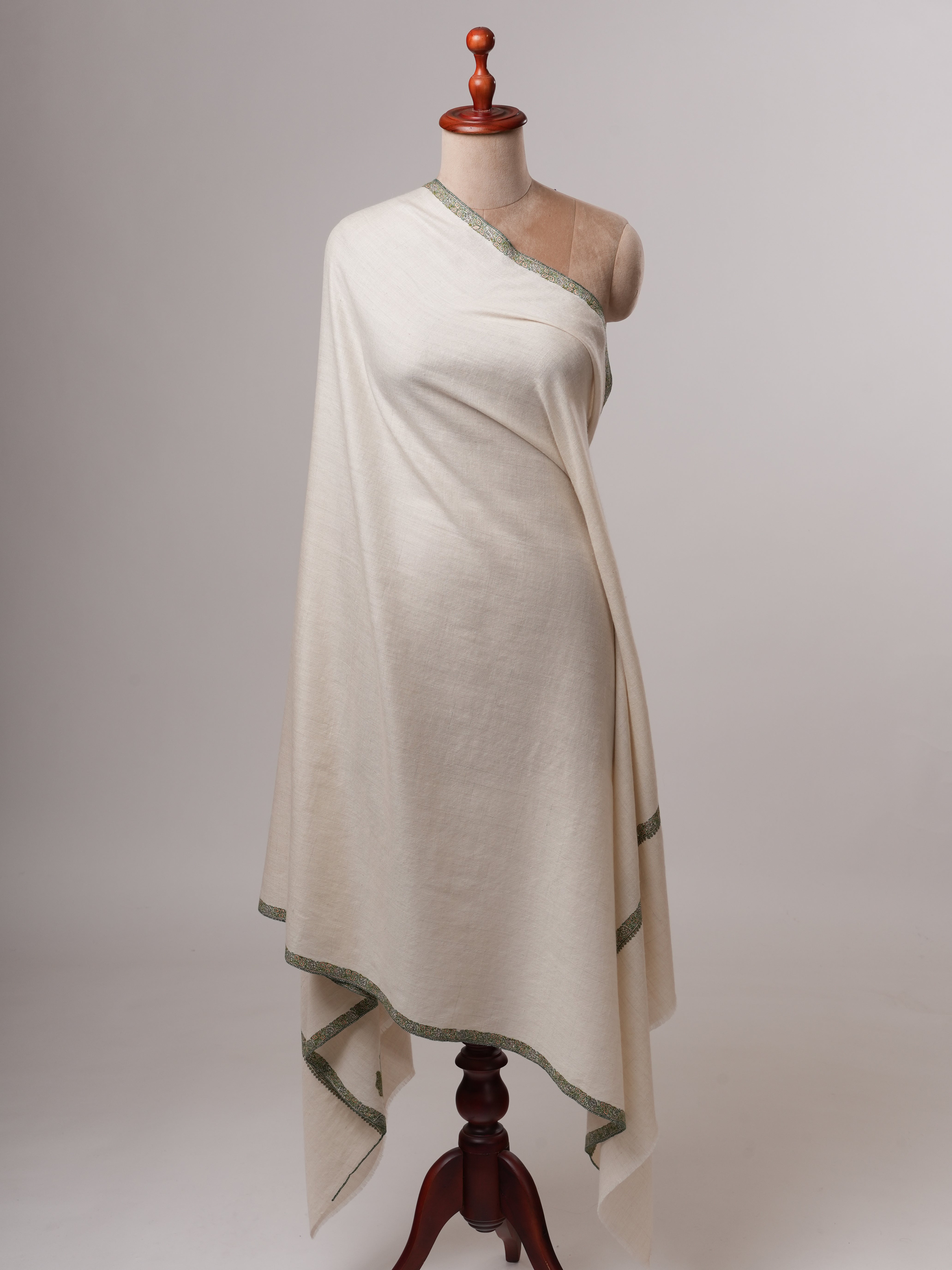 Hashia Sozni Embroidered Shahkaar Pashmina Shawl Shahkaar