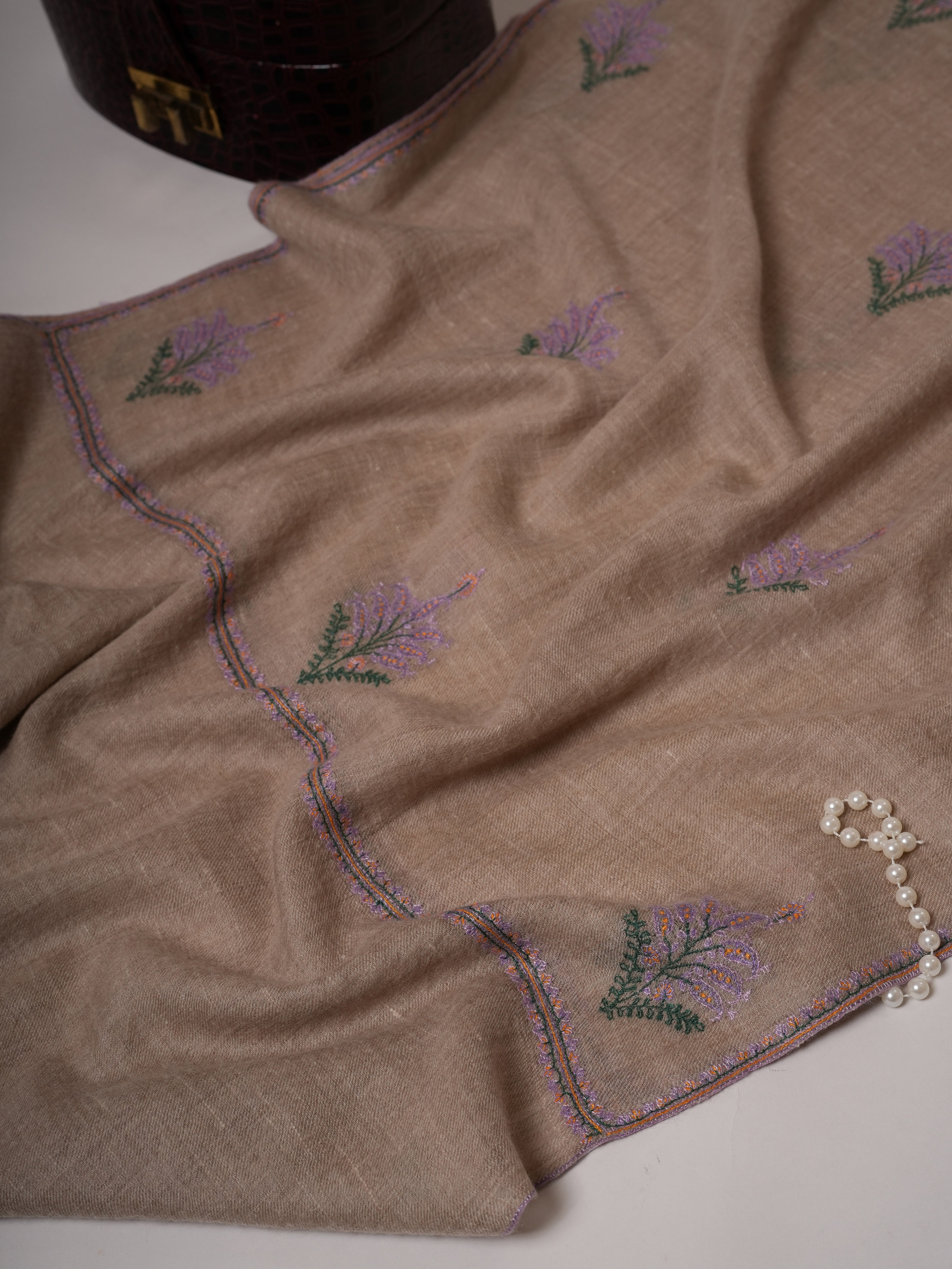 Handwoven Natural Grey Cashmere Scarf with Traditional Buteh Shahkaar