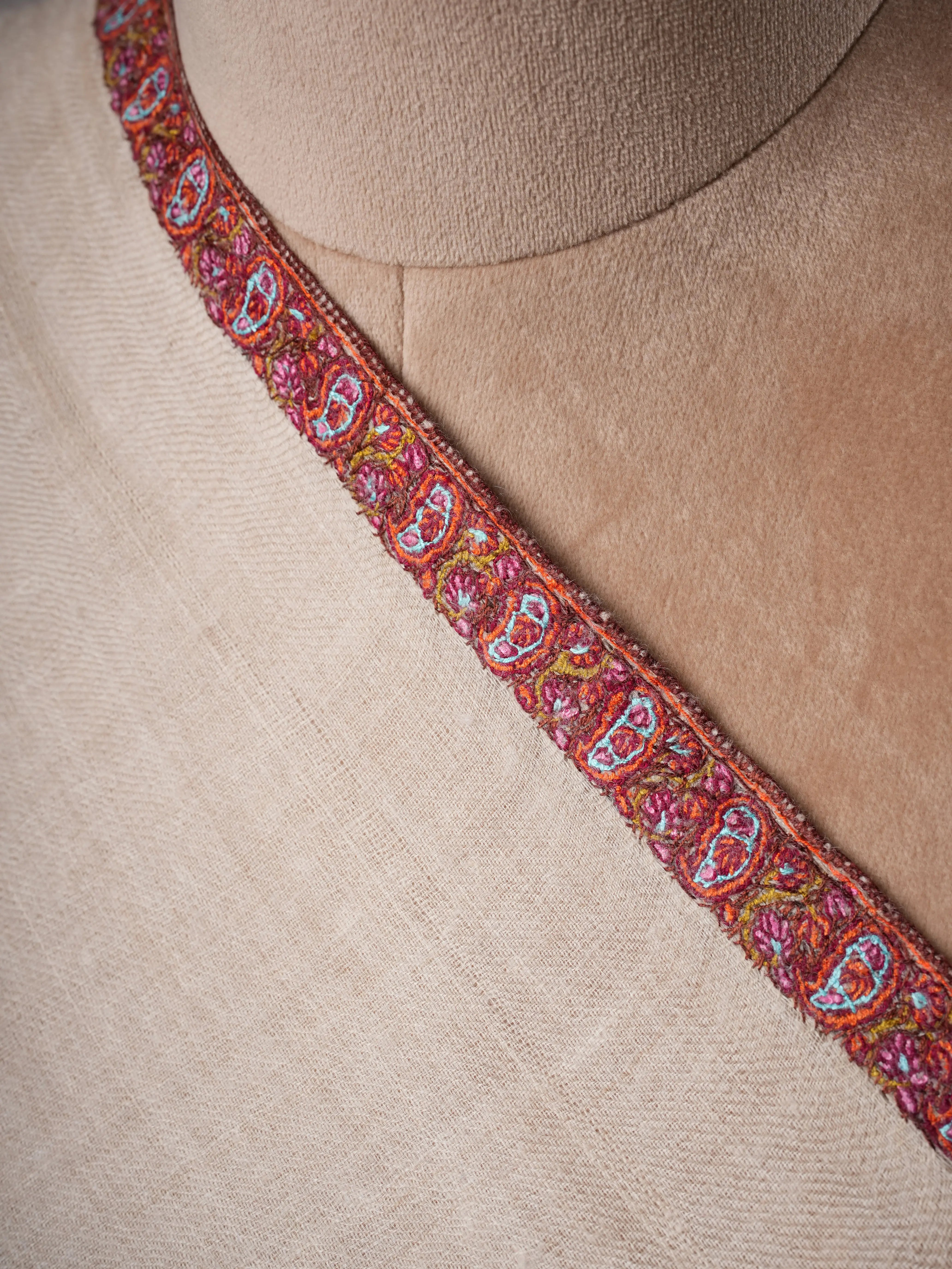 Featherlight Kashmiri Cashmere Scarf Featuring Hashia Handwork Shahkaar