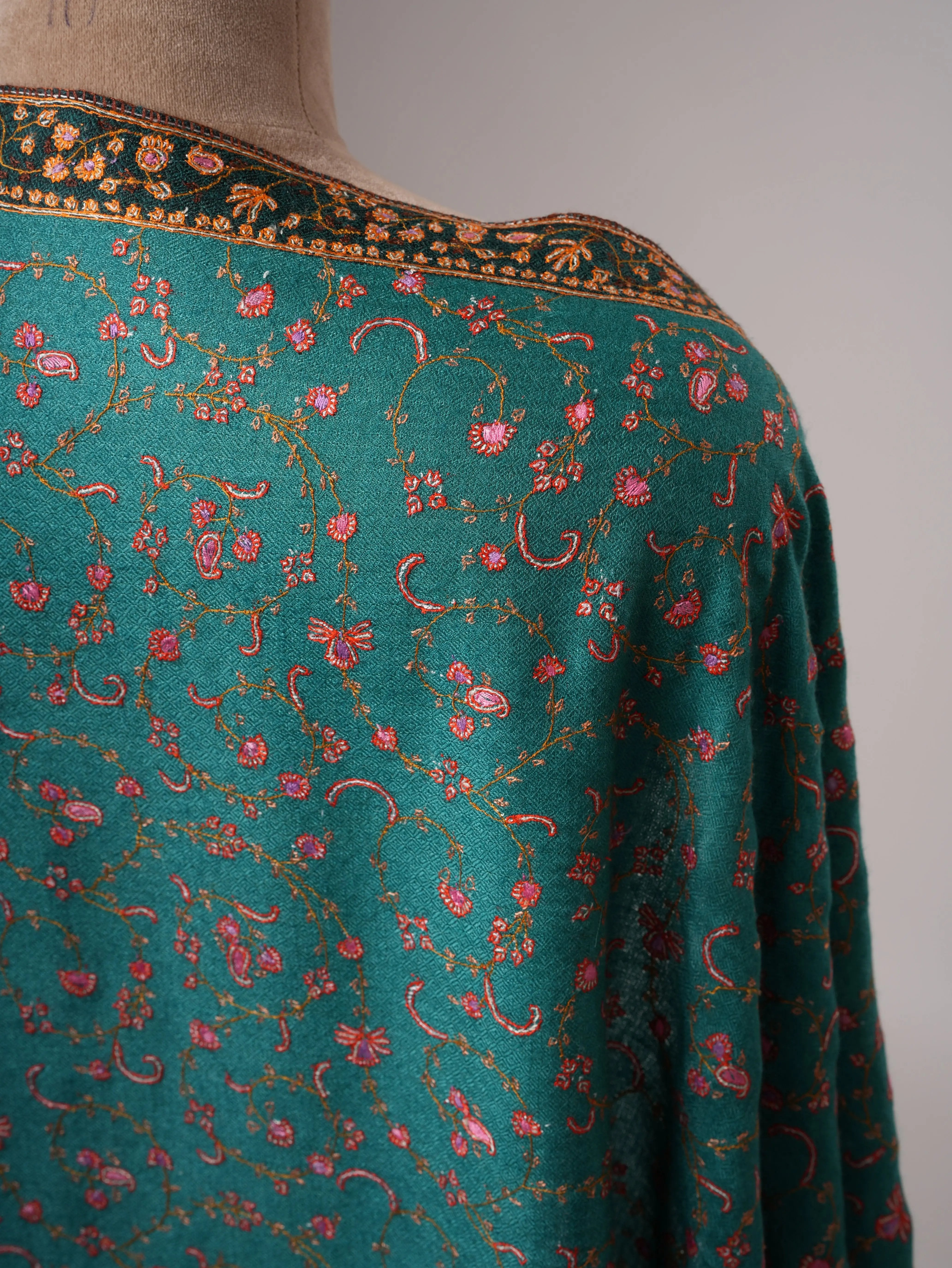 Handwoven Cashmere Scarf with Fine Jali Hand Embroidery Shahkaar