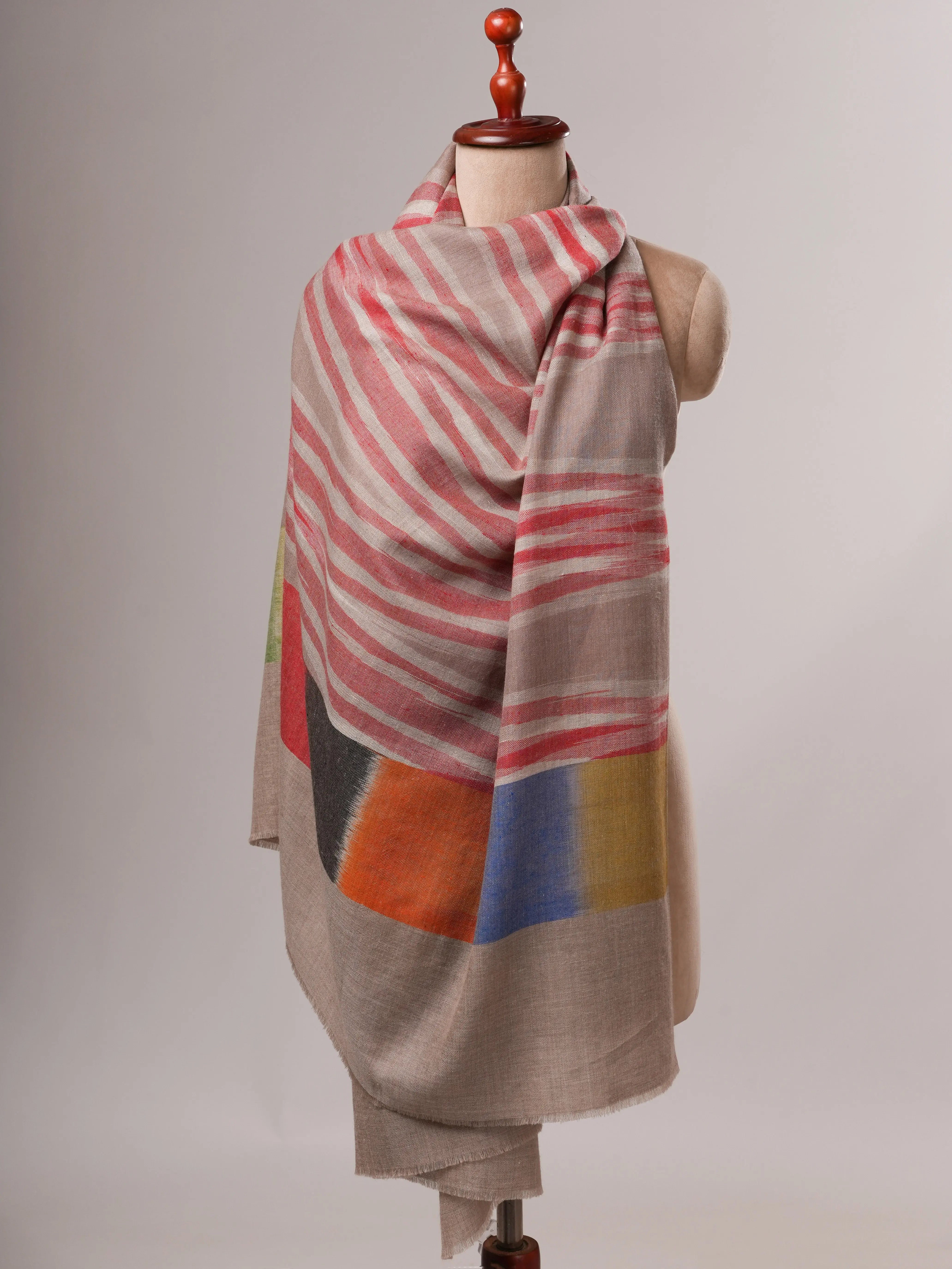 Featherlight Ikat Handwoven Pure Pashmina Shawl Shahkaar