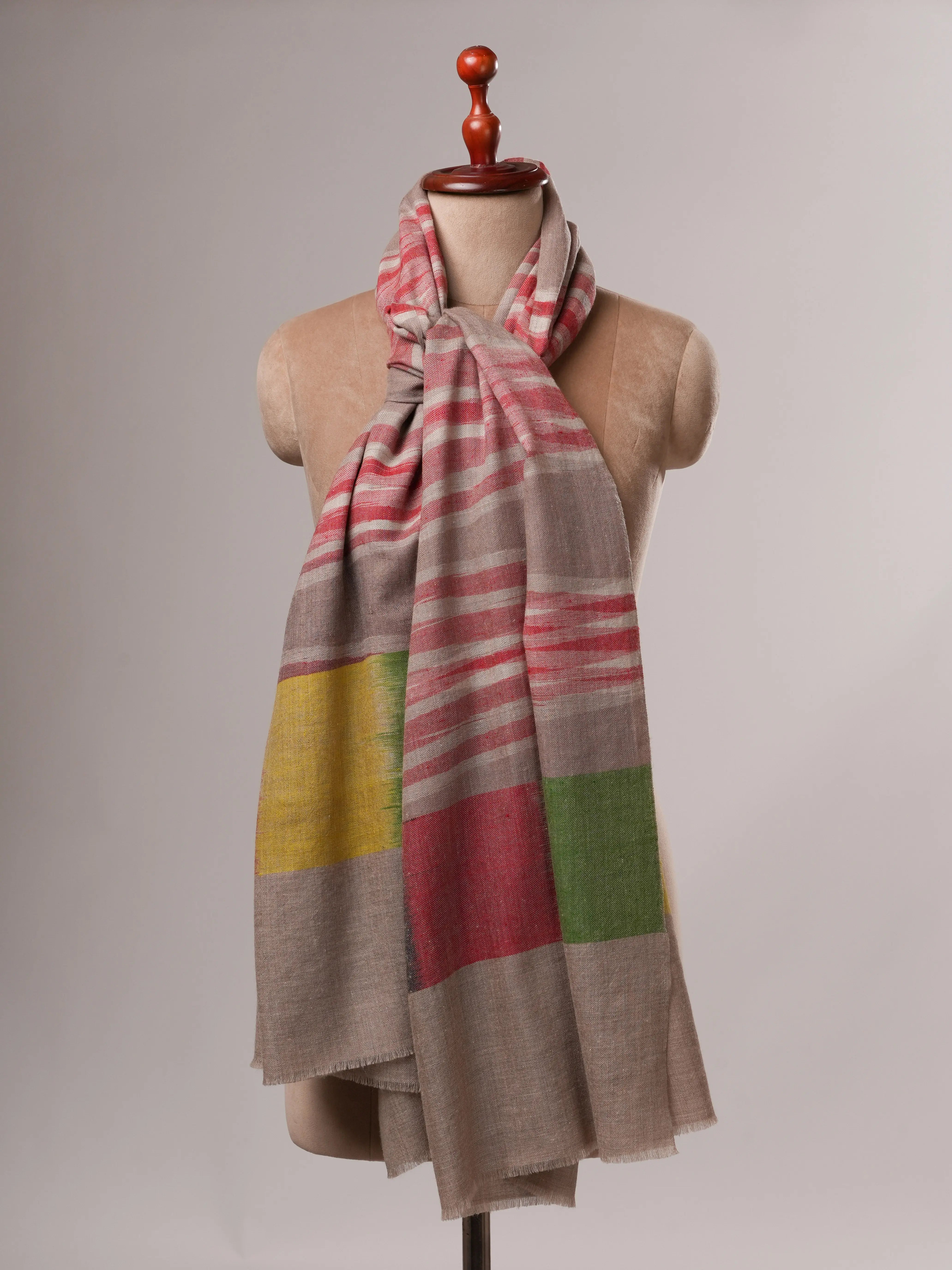 Featherlight Ikat Handwoven Pure Pashmina Shawl Shahkaar