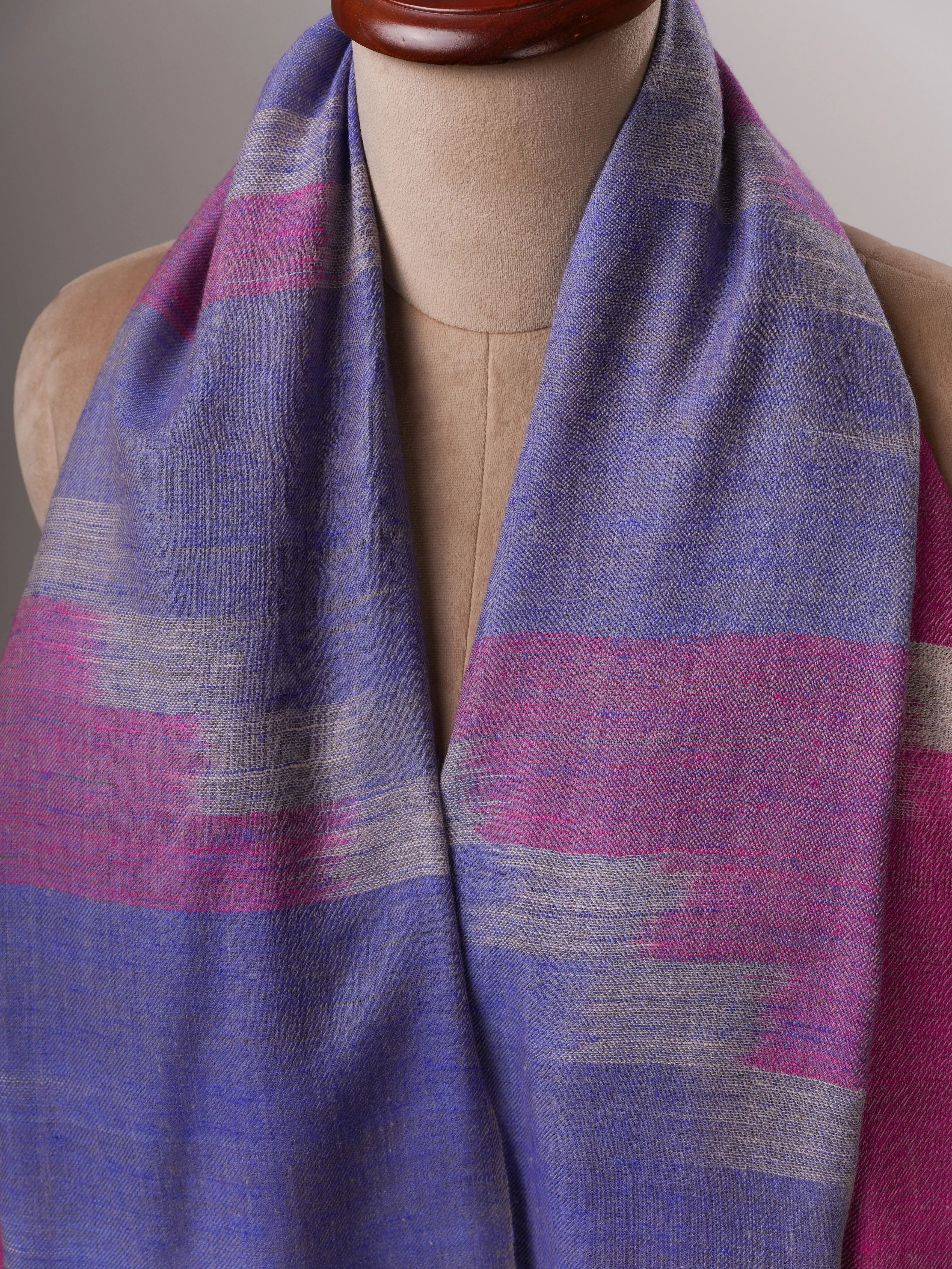 Contemporary Handwoven Kashmiri Pure Pashmina Shawl Shahkaar