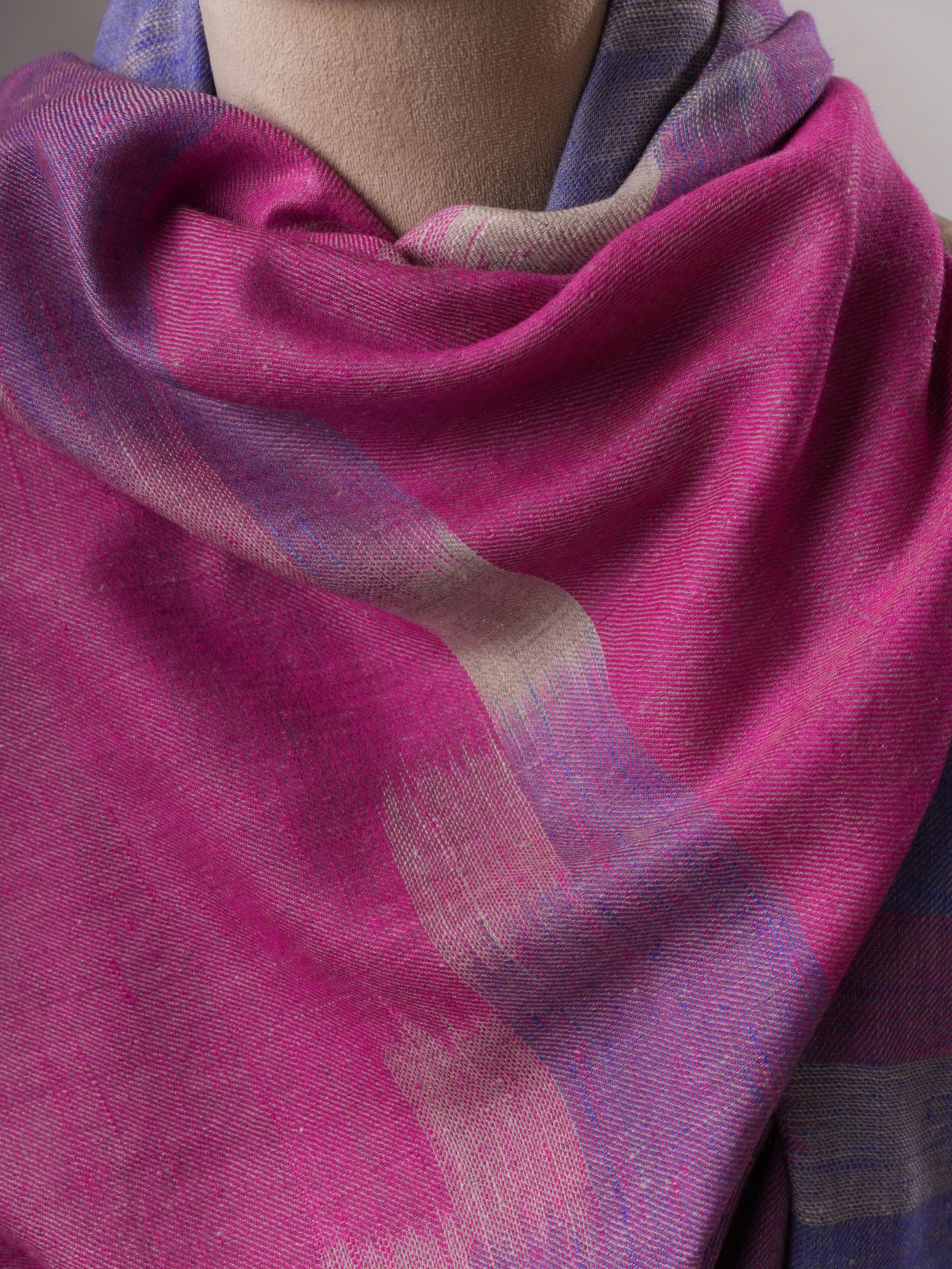 Contemporary Handwoven Kashmiri Pure Pashmina Shawl Shahkaar