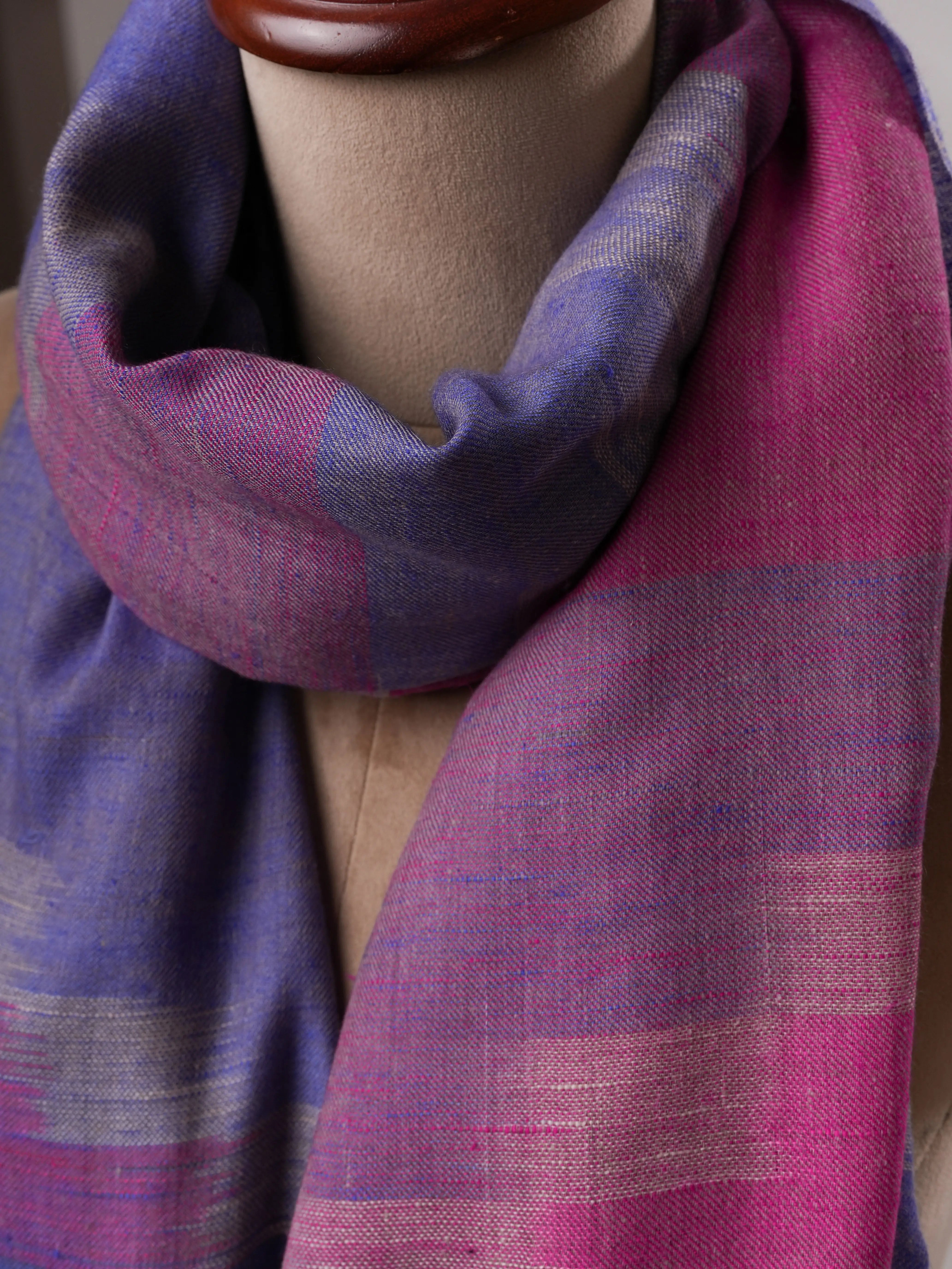 Contemporary Handwoven Kashmiri Pure Pashmina Shawl Shahkaar