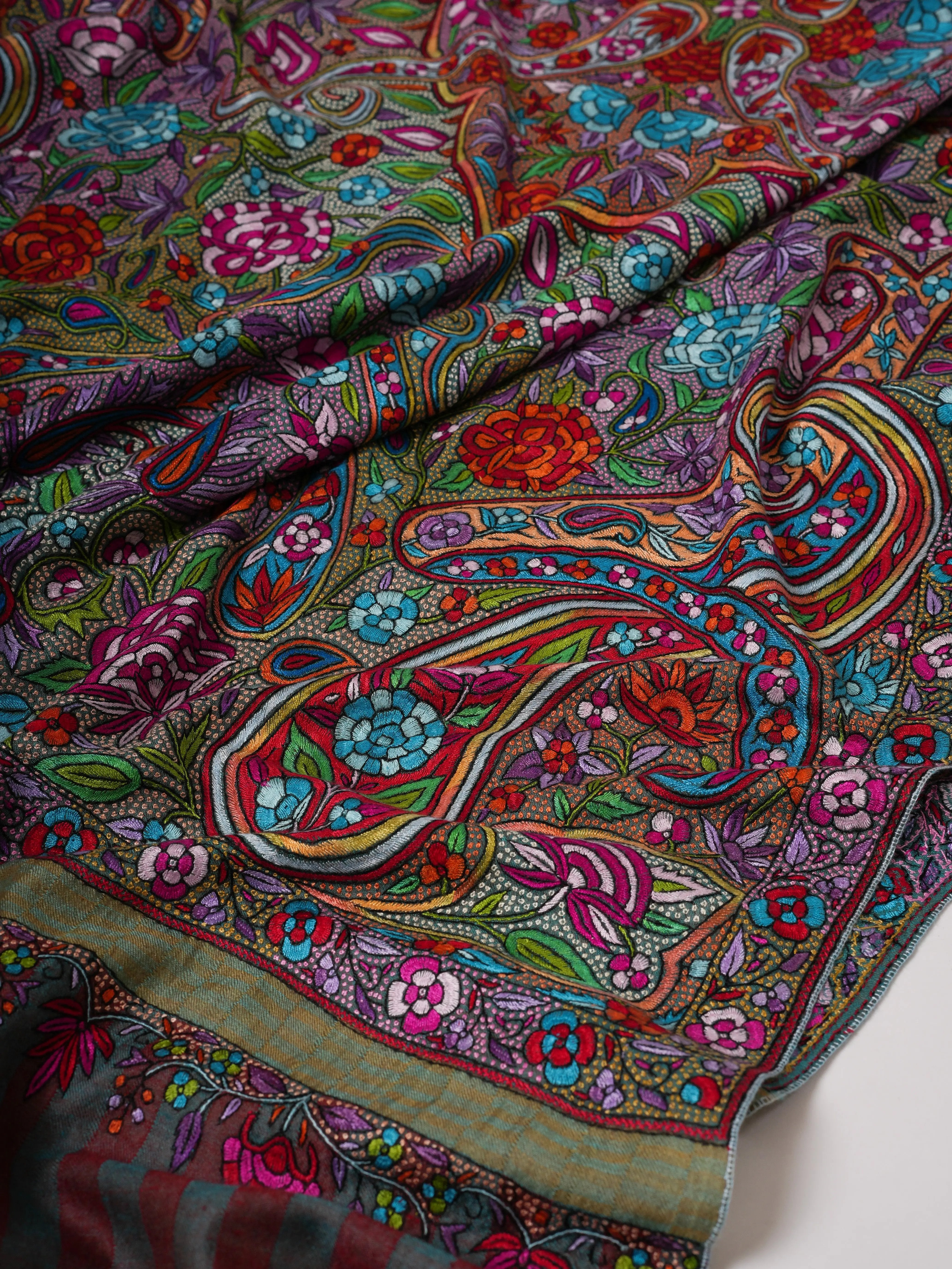 Handwoven Pashmina Jamavar Shawl with Papermachie Detailing Shahkaar