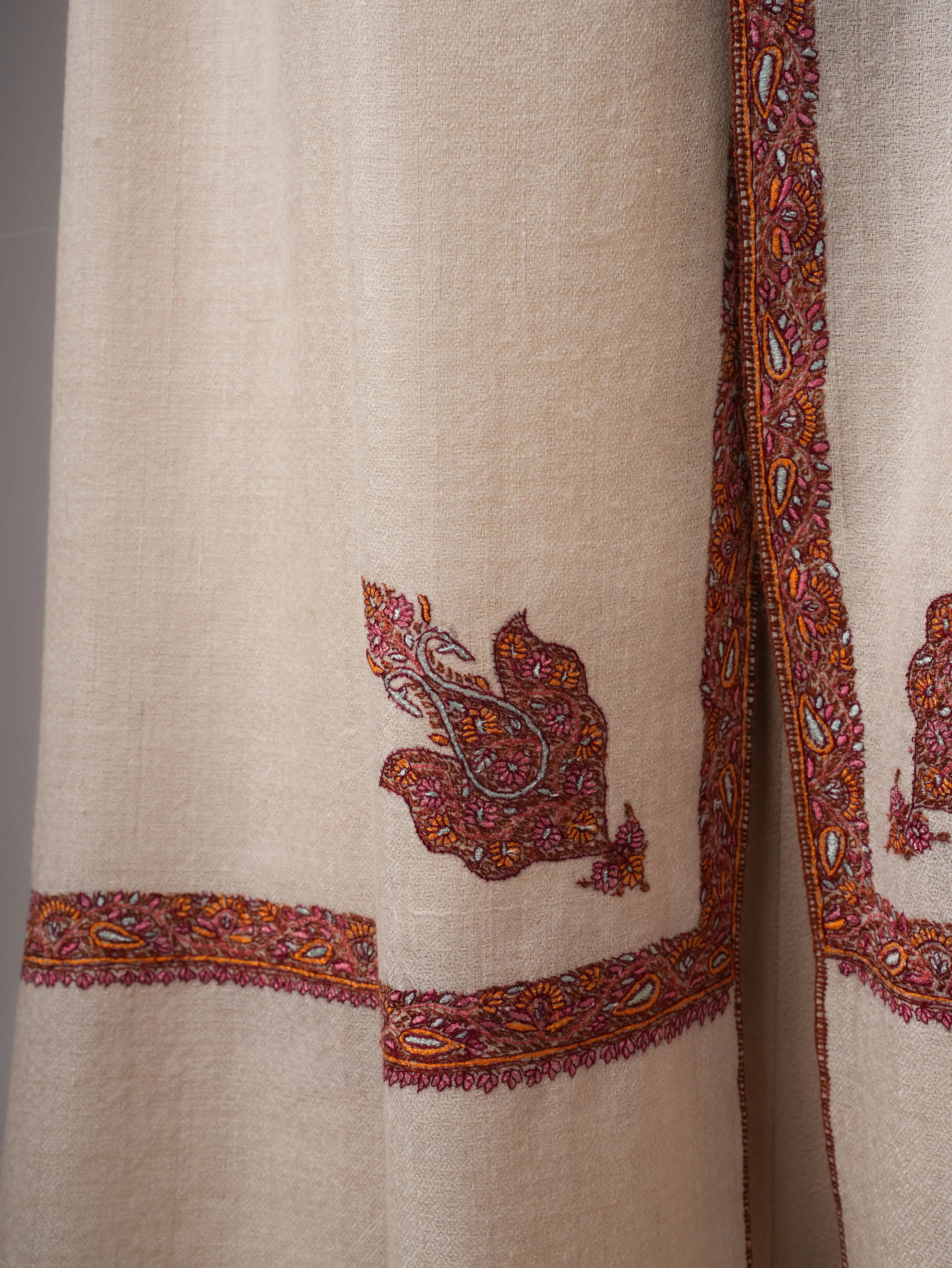 Artisan Made Ivory Pashmina Shawl Featuring Hashia Hand Embroidery Shahkaar
