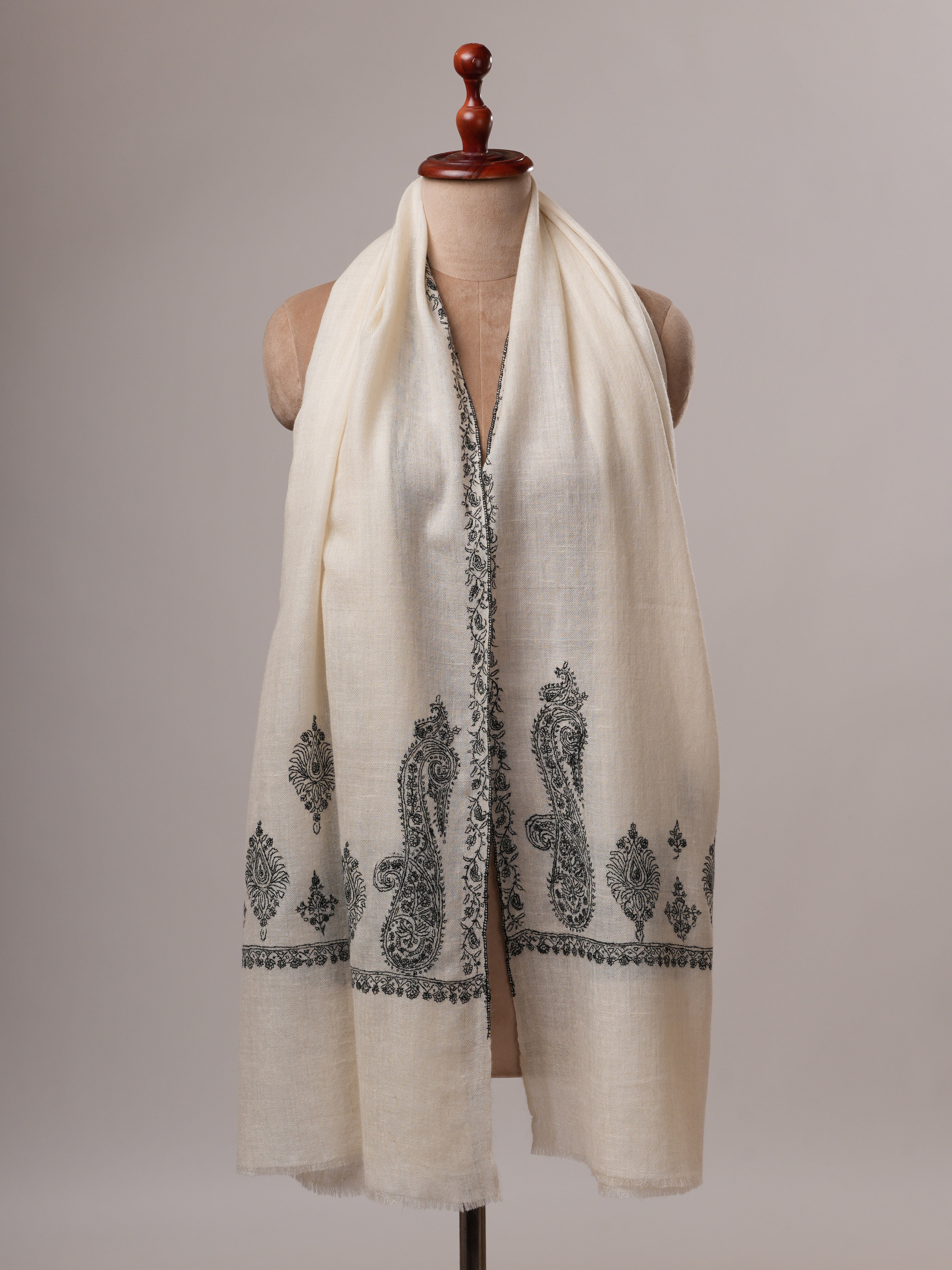 Handwoven Natural Ivory Cashmere Scarf with Paisley Palla Hand Embroidery Shahkaar
