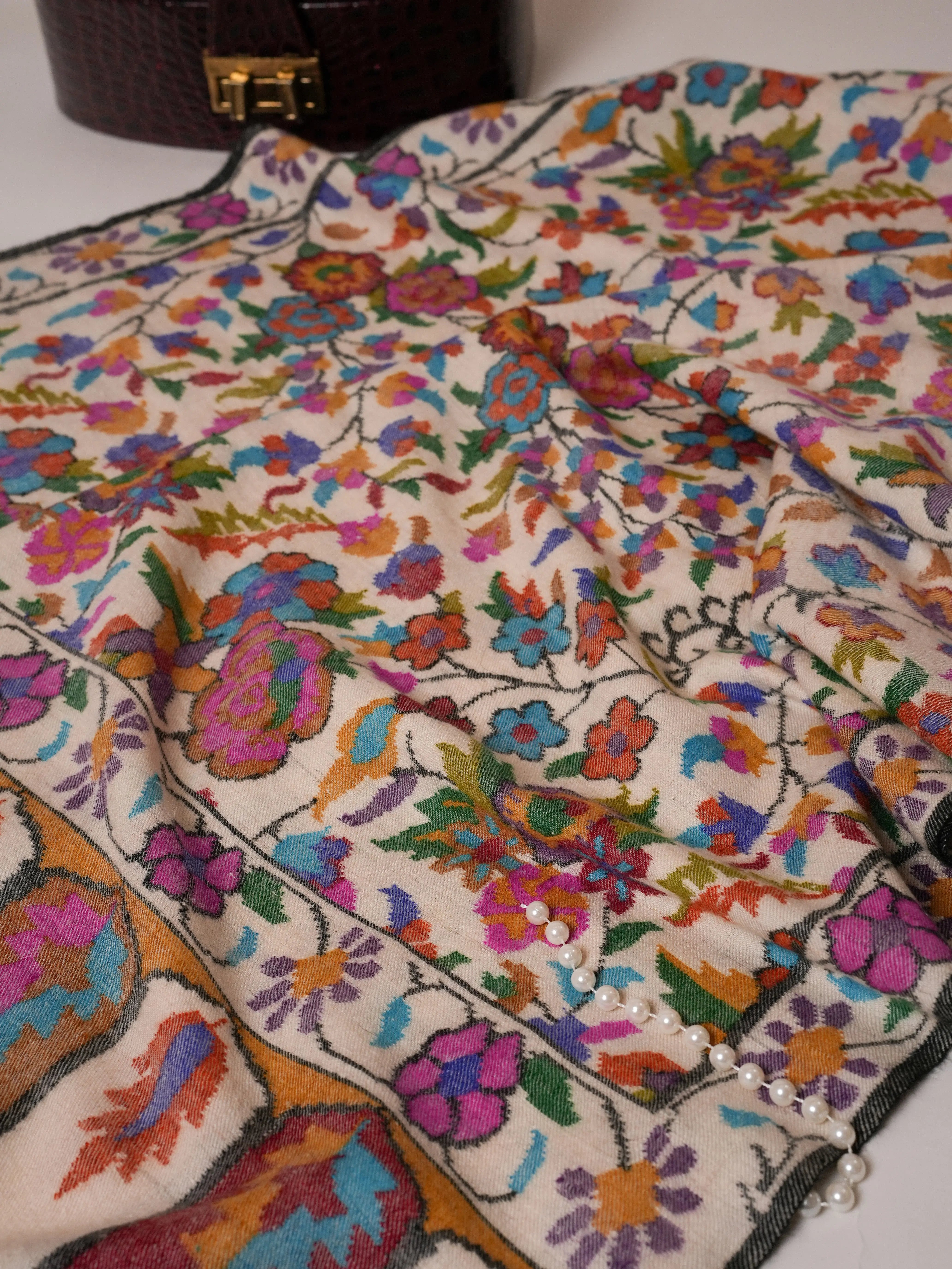 Handspun Handwoven Kani Pure Pashmina Shawl Shahkaar Global