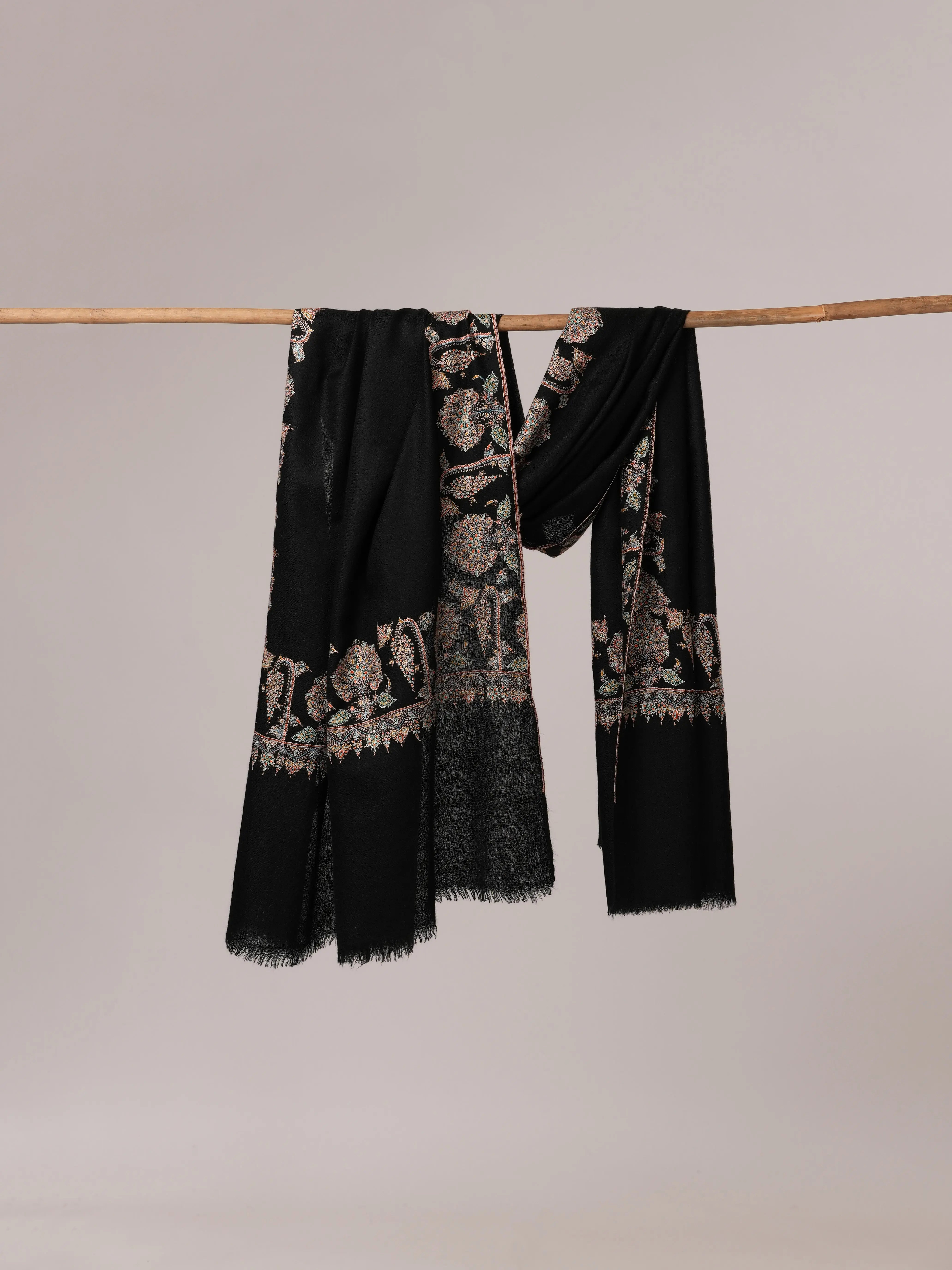 Black Daurdar Hand Embroidered Pure Pashmina Shawl Shahkaar.com