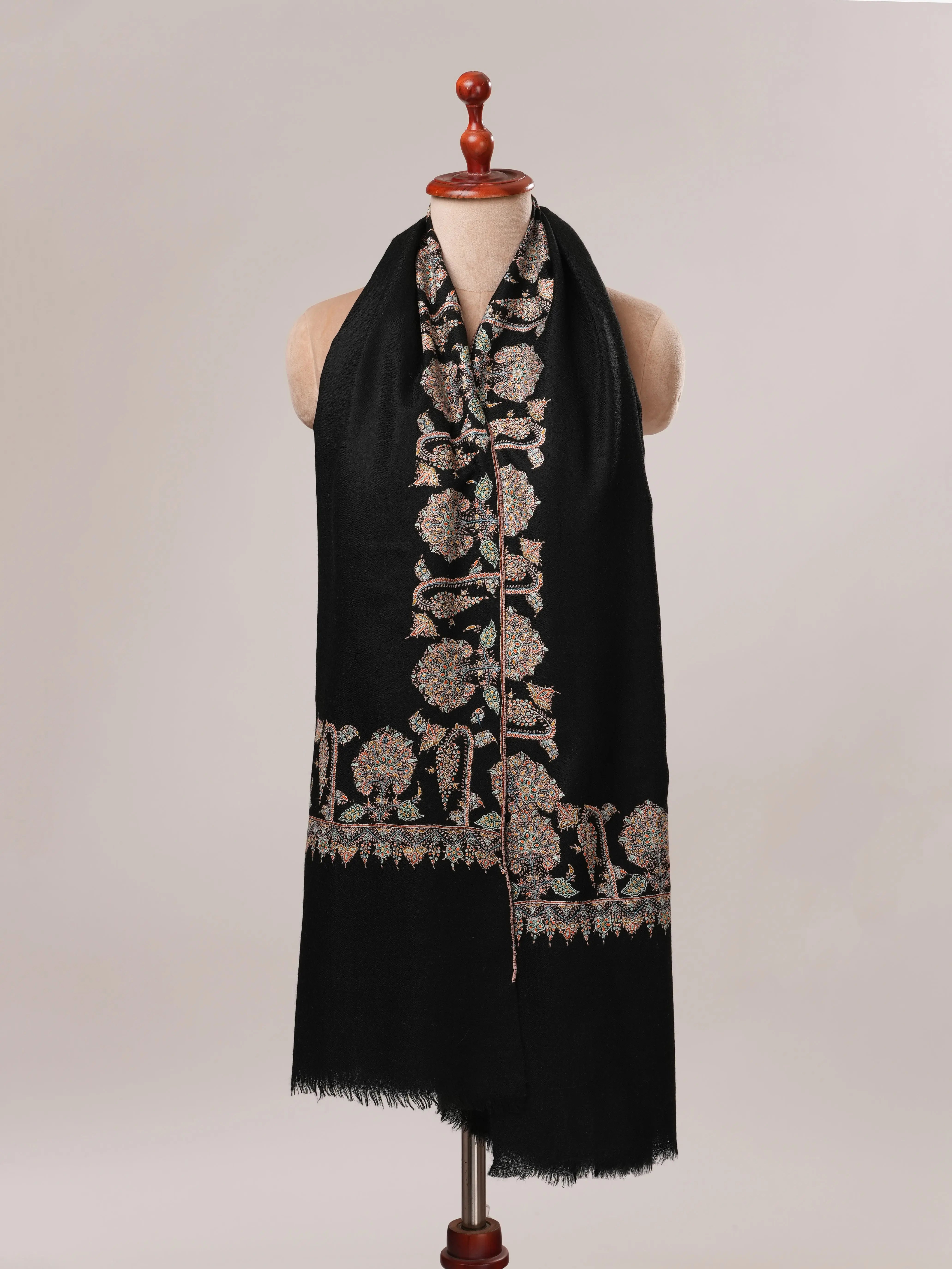 Black Daurdar Hand Embroidered Pure Pashmina Shawl Shahkaar.com
