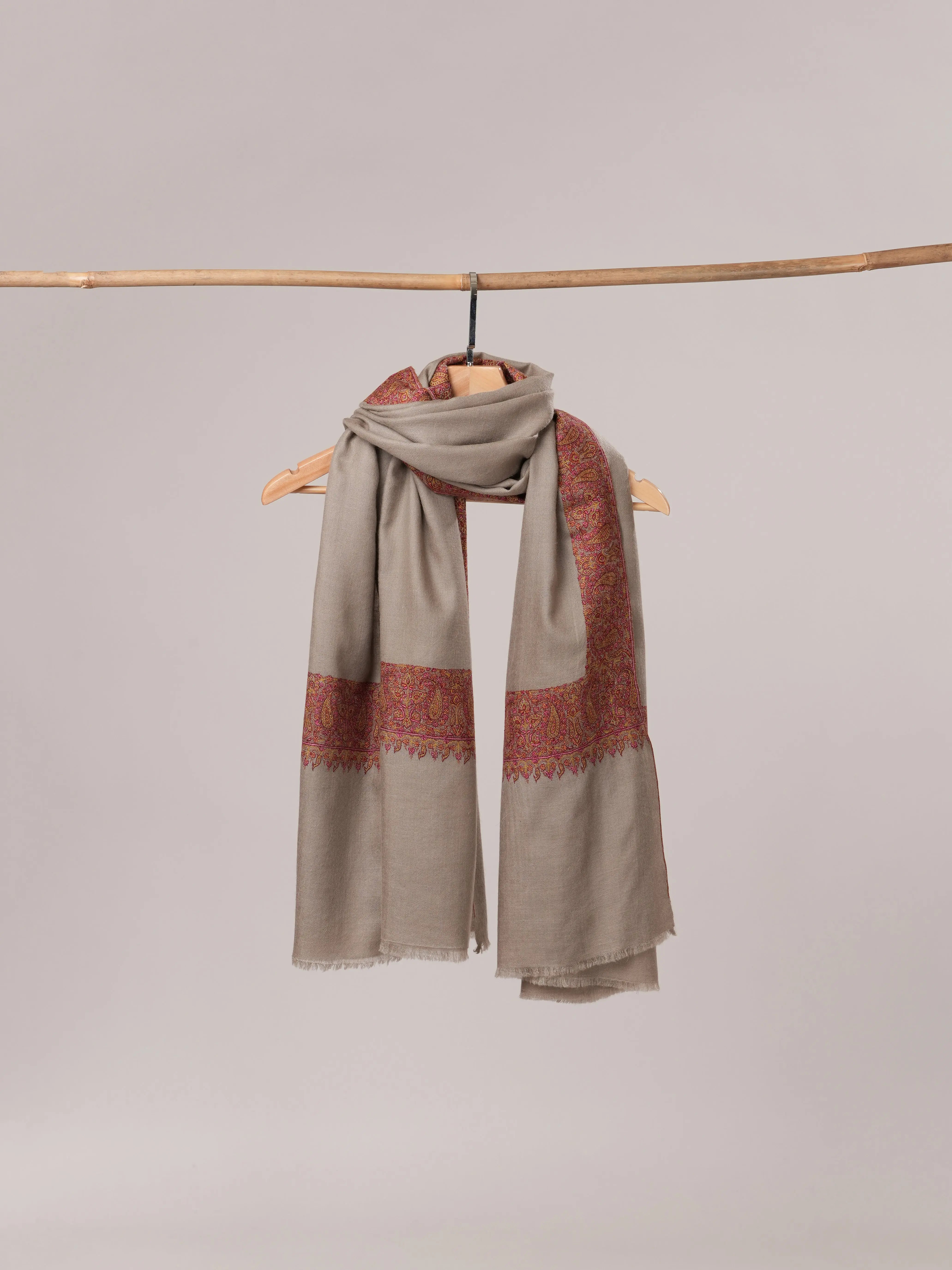 Handspun Pashmina Shawl with Classic Daurdar Hand Embroidery Shahkaar.com