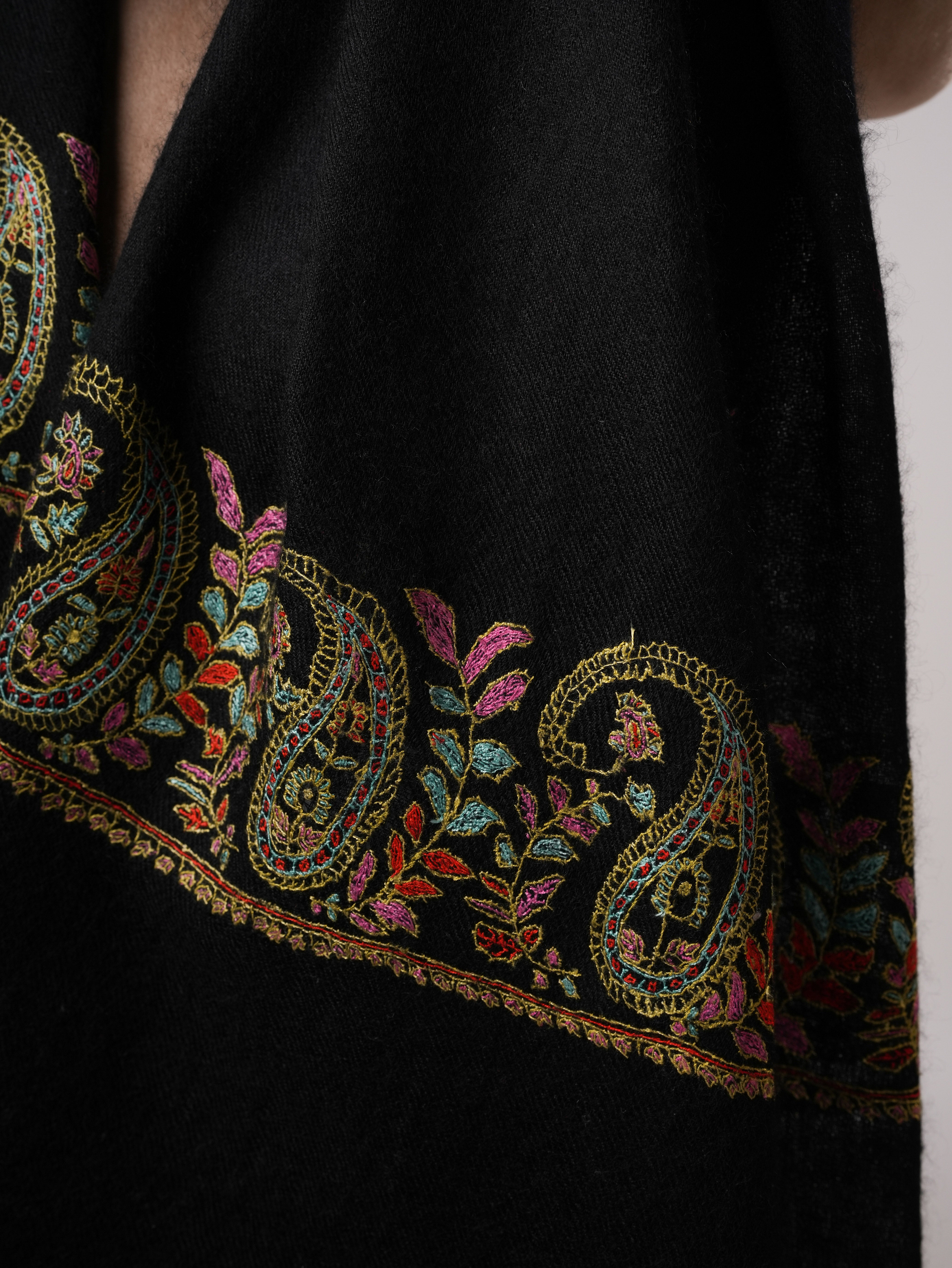 Contemporary Black Cashmere Scarf with Paisley Palla Embroidery Shahkaar