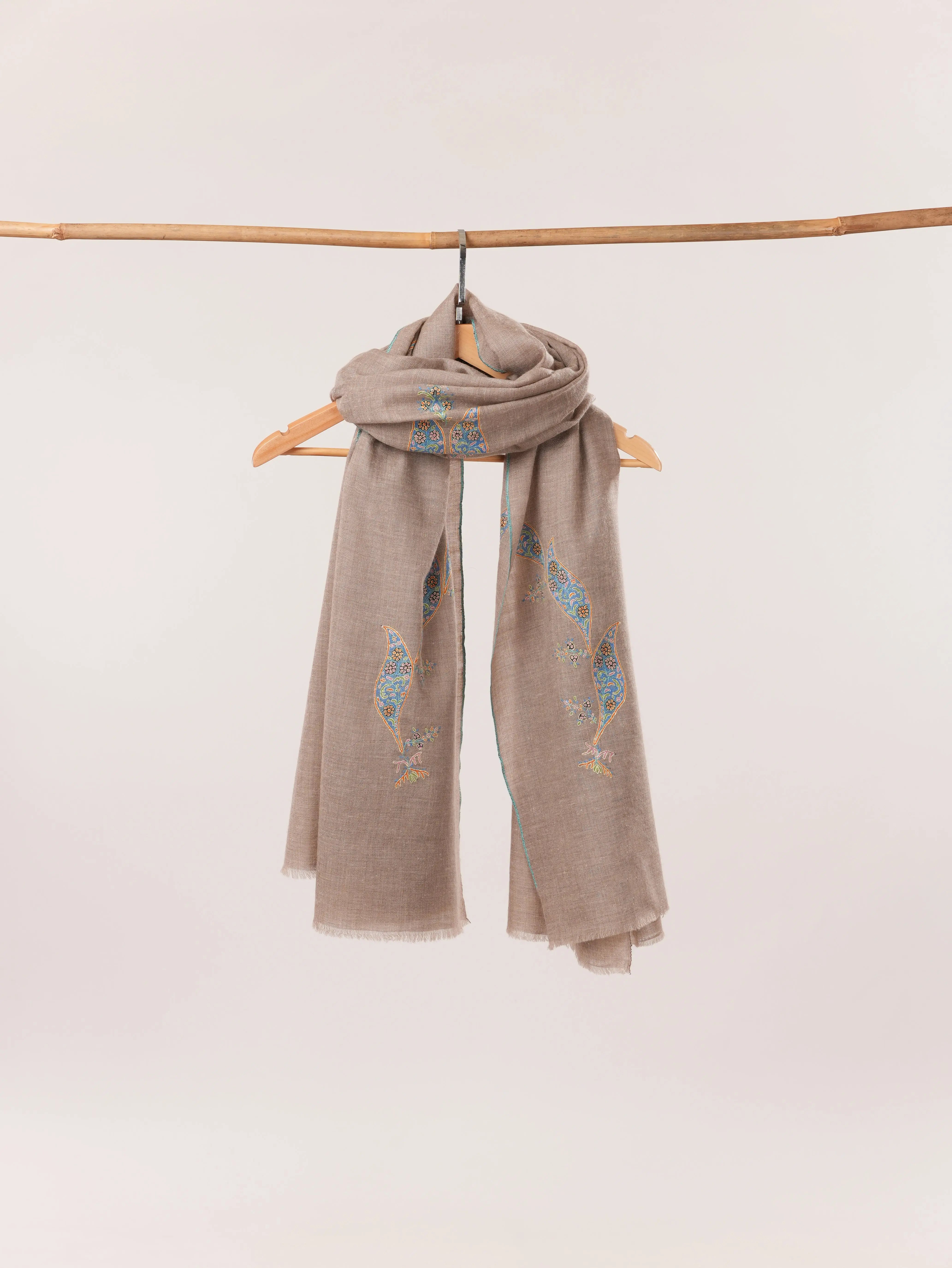 Luxurious Butidar Handwoven Kashmiri Pashmina Natural Taupe Shawl with Hand Sozni Embroidery Shahkaar.com