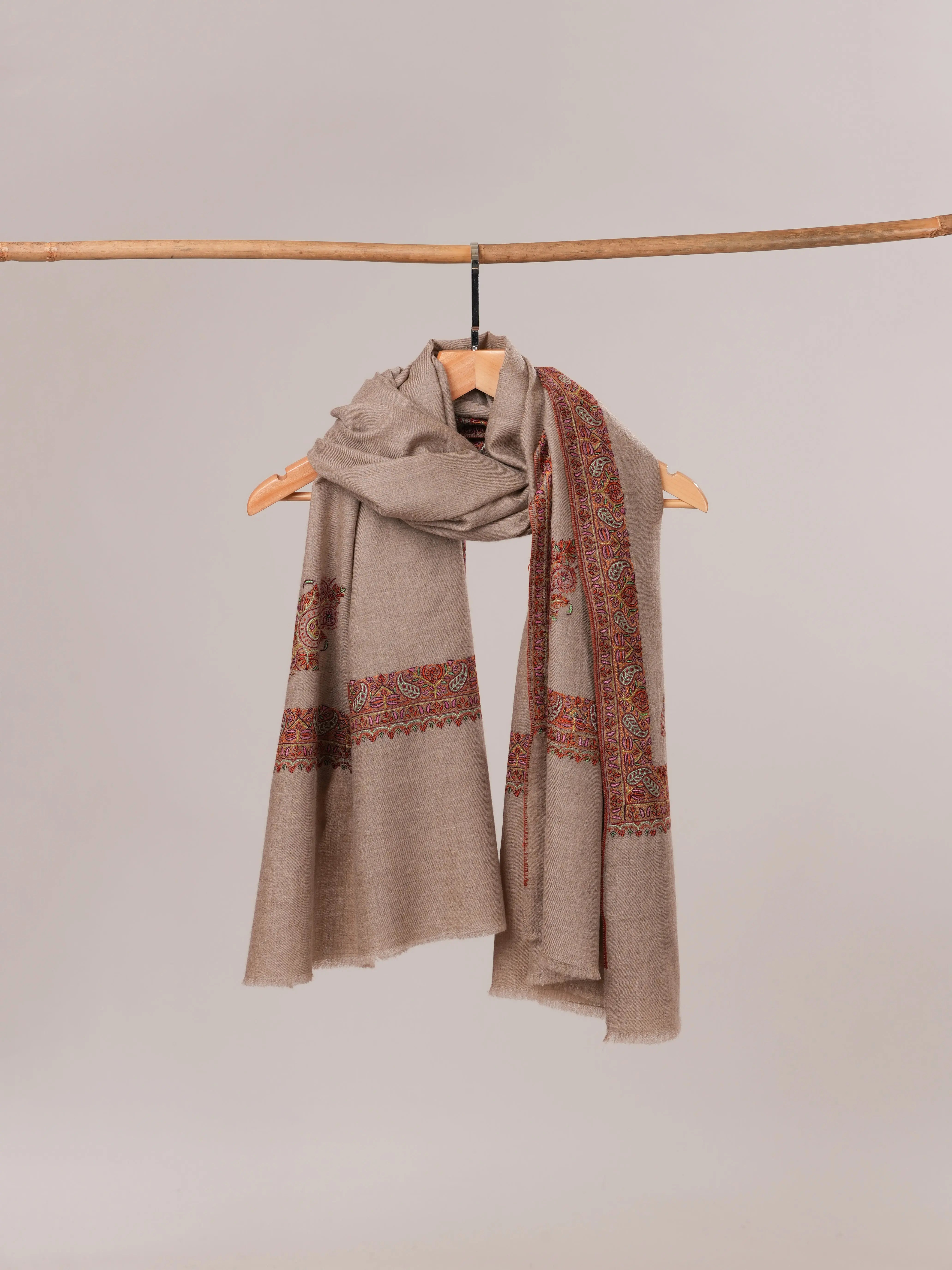 Classic Hand Embroidered Pure Pashmina Shawl with Daur & Koon Motif Shahkaar.com