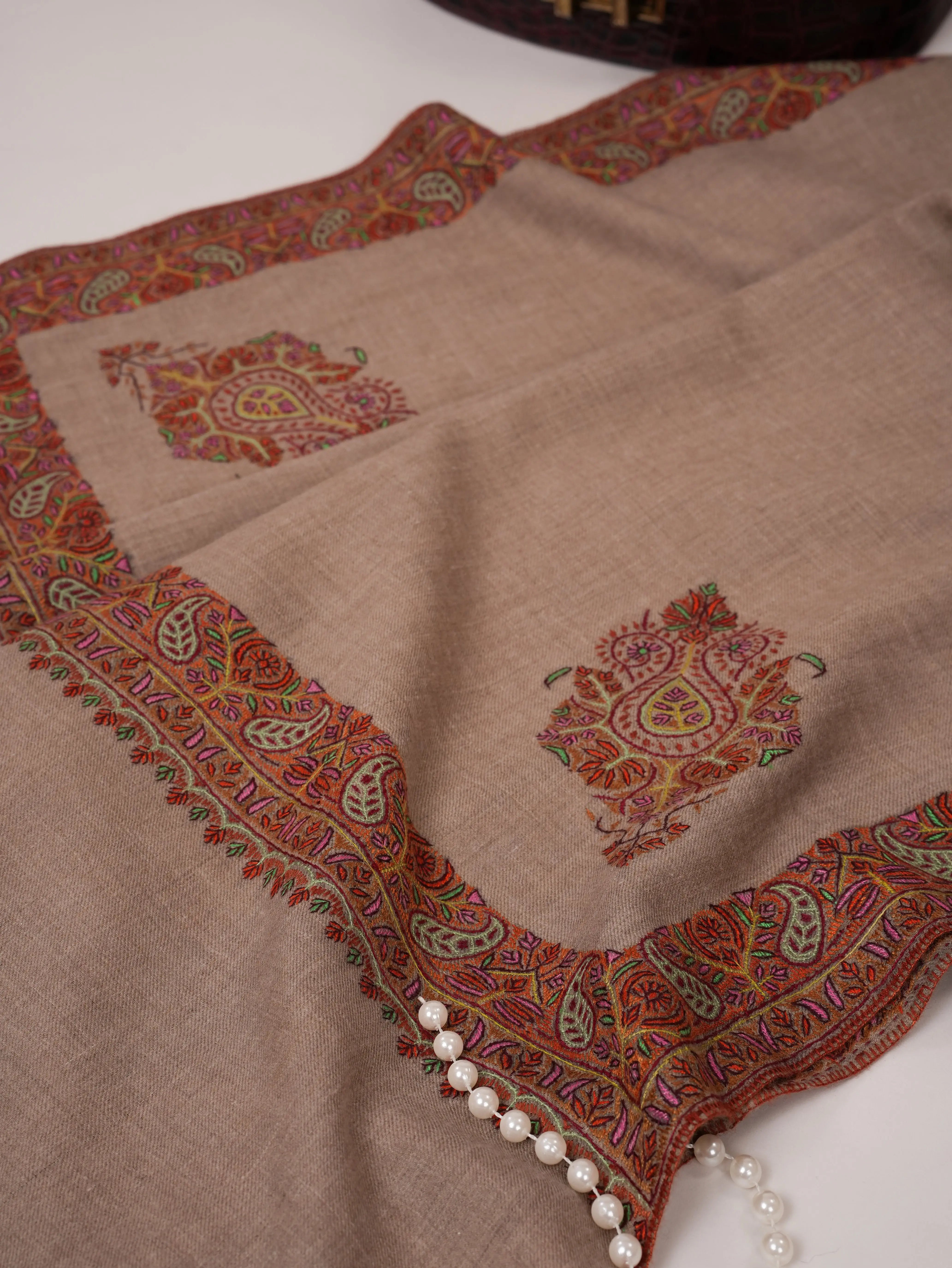 Classic Hand Embroidered Pure Pashmina Shawl with Daur & Koon Motif Shahkaar.com