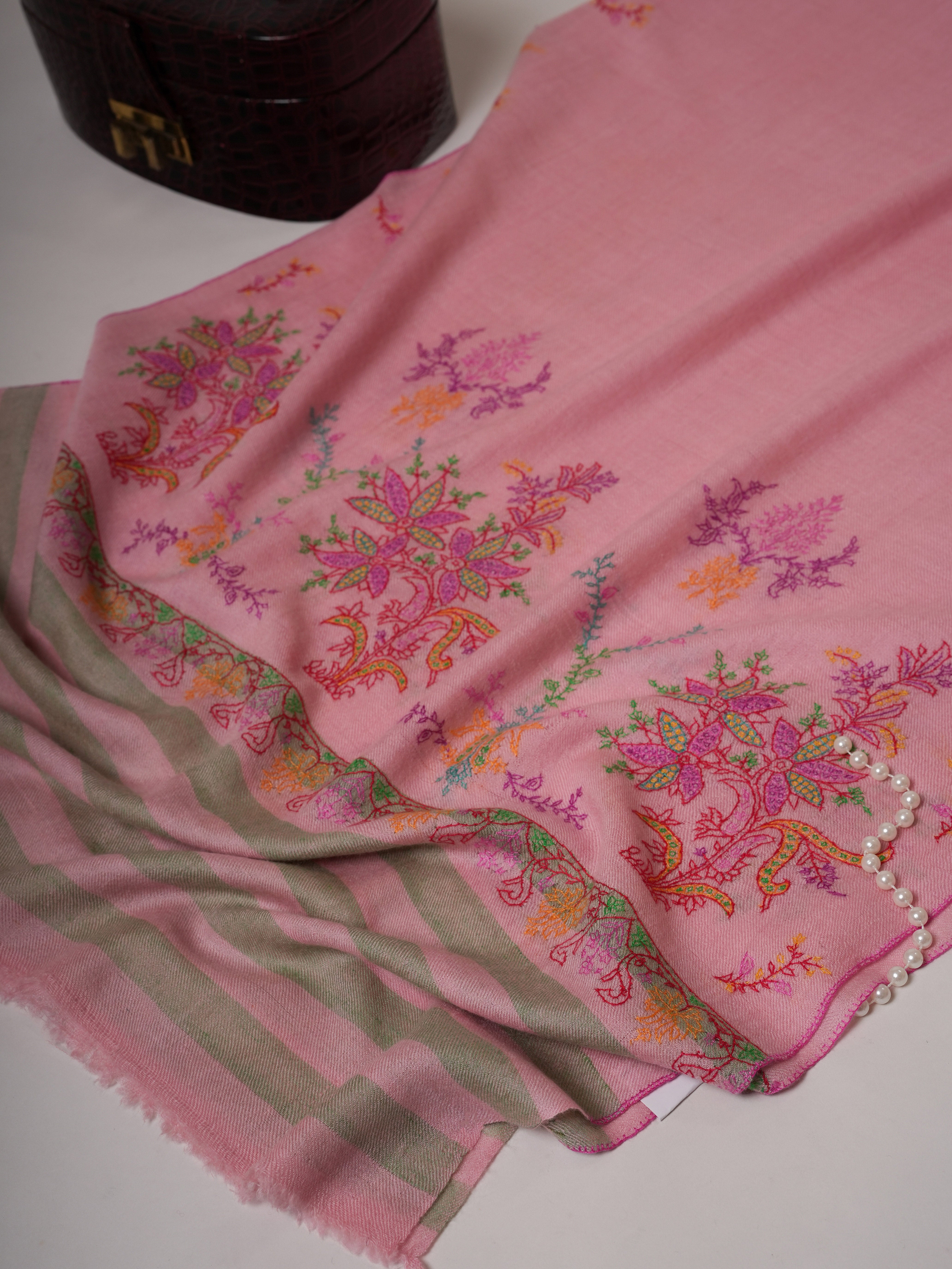 Luxurious Baby Pink Cashmere Scarf Featuring Delicate Palla Handwork Shahkaar