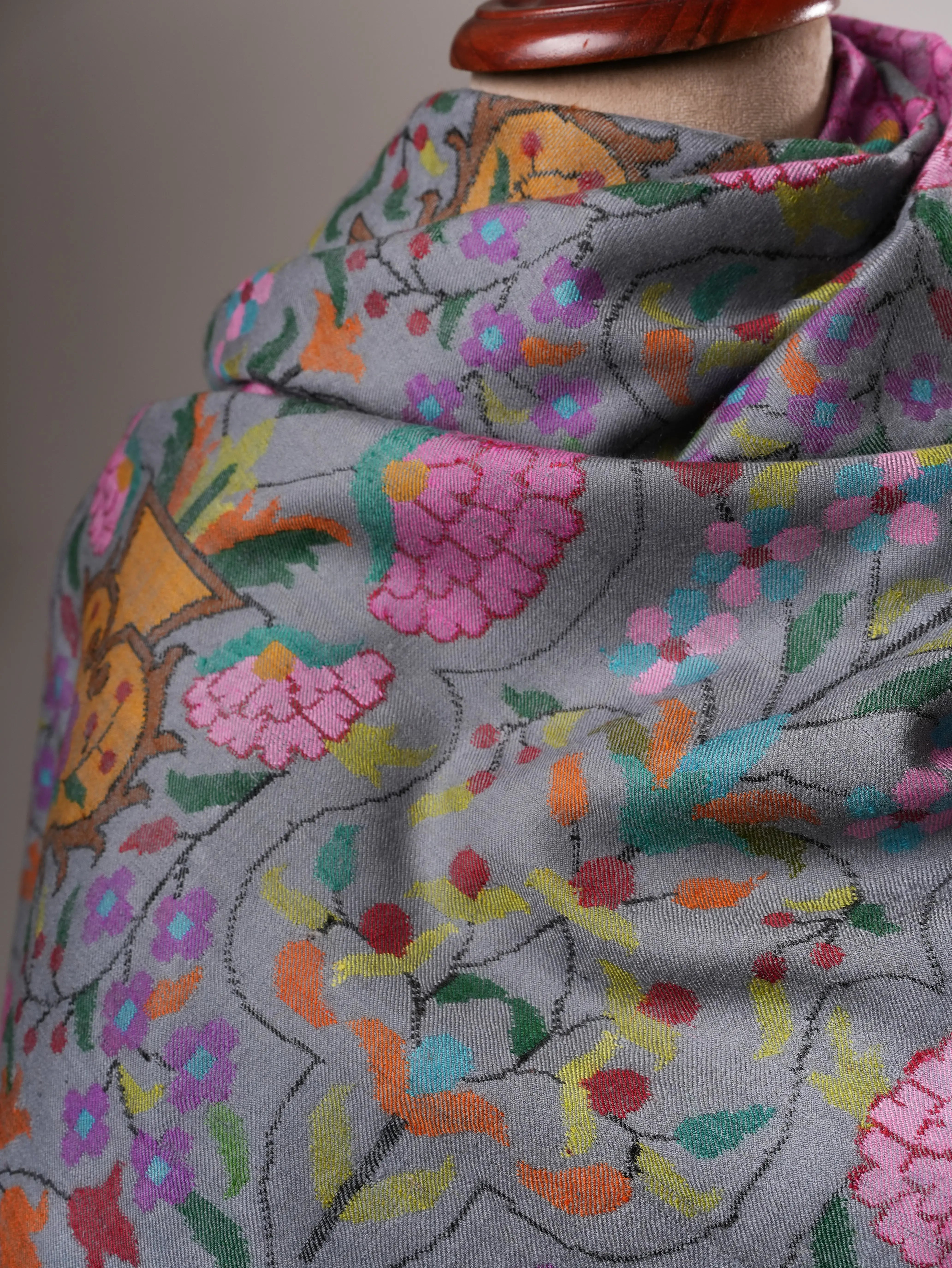 Steel Grey Handloomed Soft Kani Pashmina Shawl with Floral Motifs Shahkaar