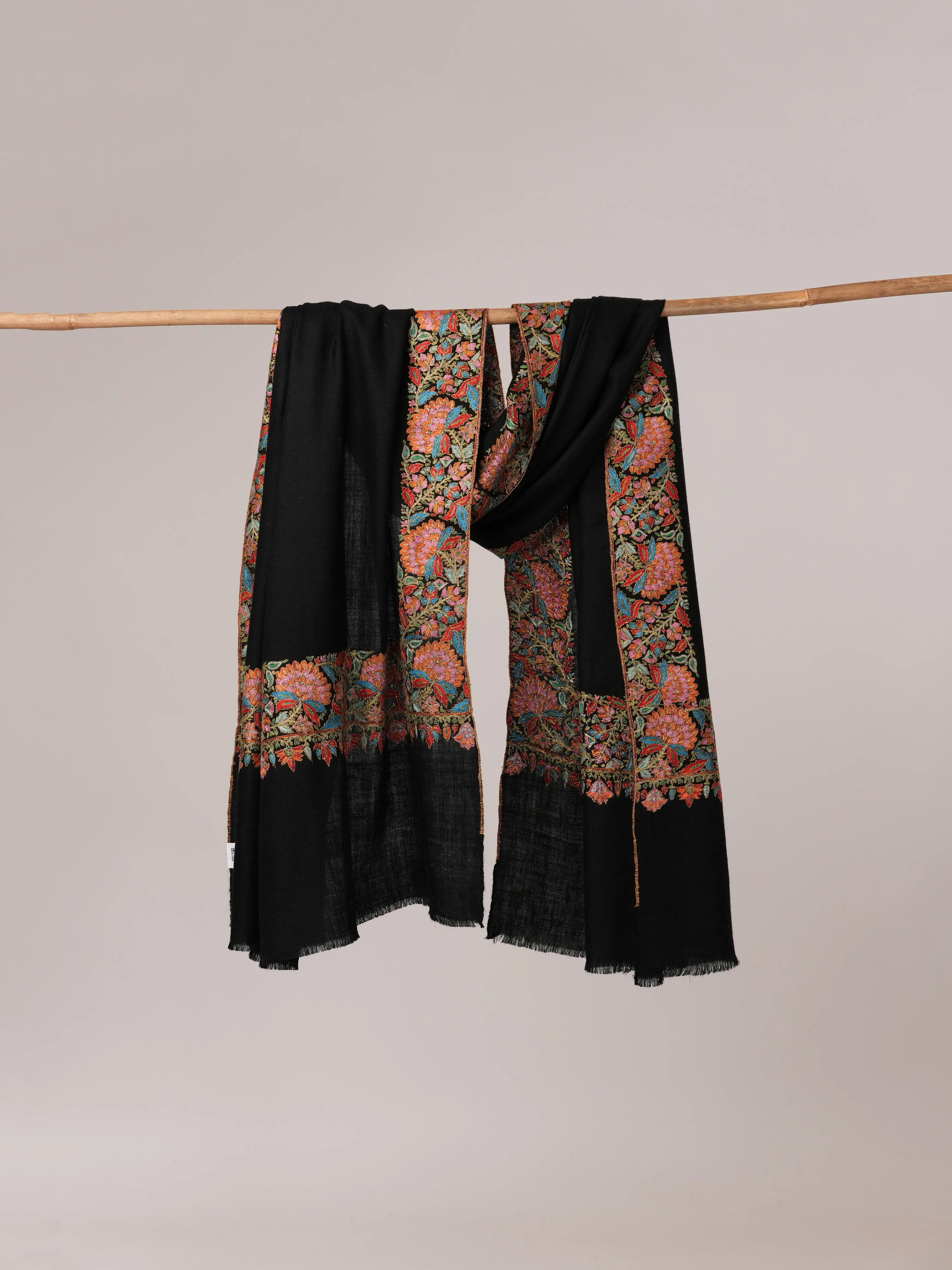Black Daurdar Hand Embroidered Pure Pashmina Shawl Shahkaar.com