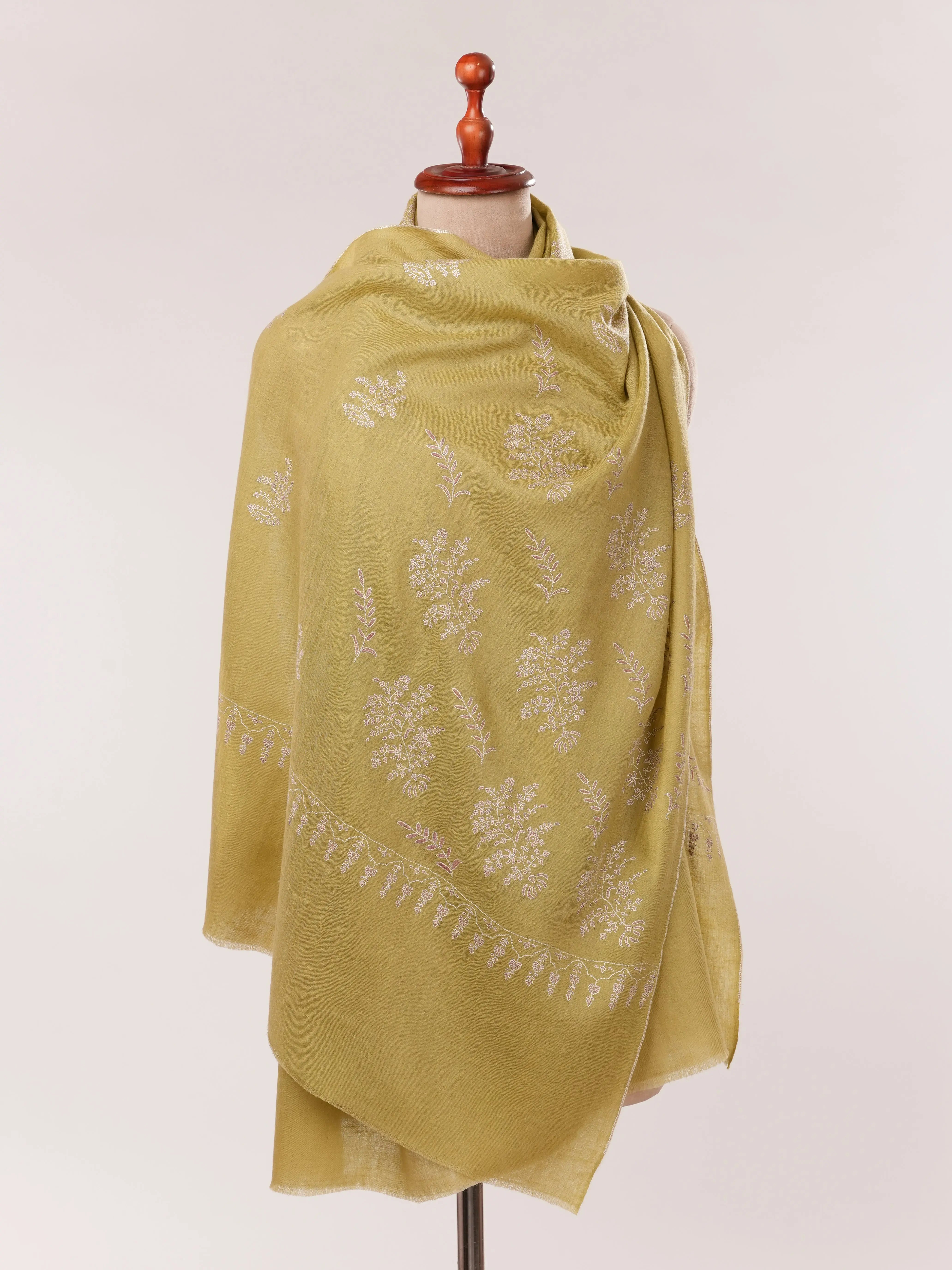 Hand Embroidered Handwoven Indian Cashmere Scarf Shahkaar.com