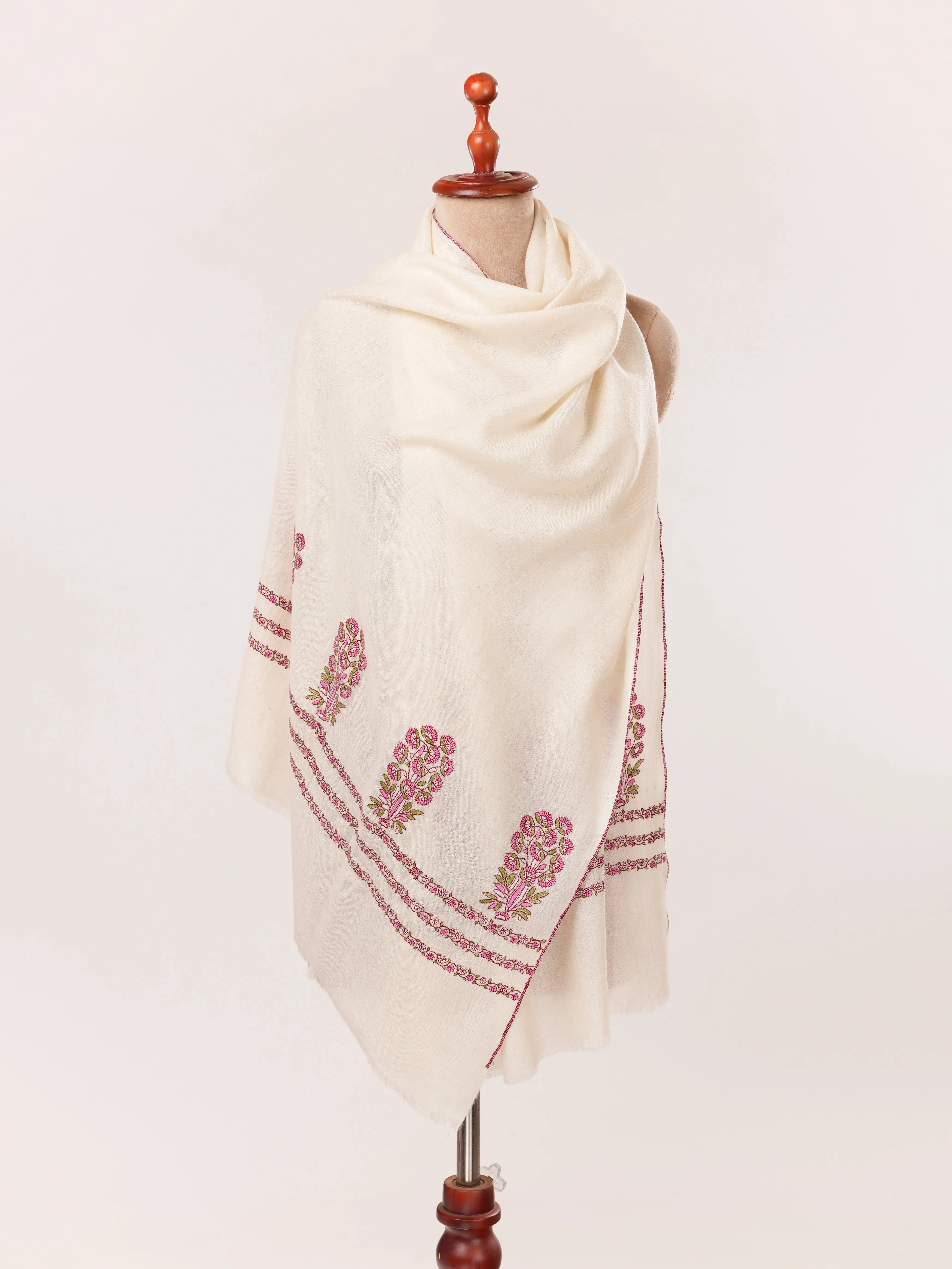 Natural White Palldar Kashmiri Cashmere Scarf with Sozni Embroidery Shahkaar.com