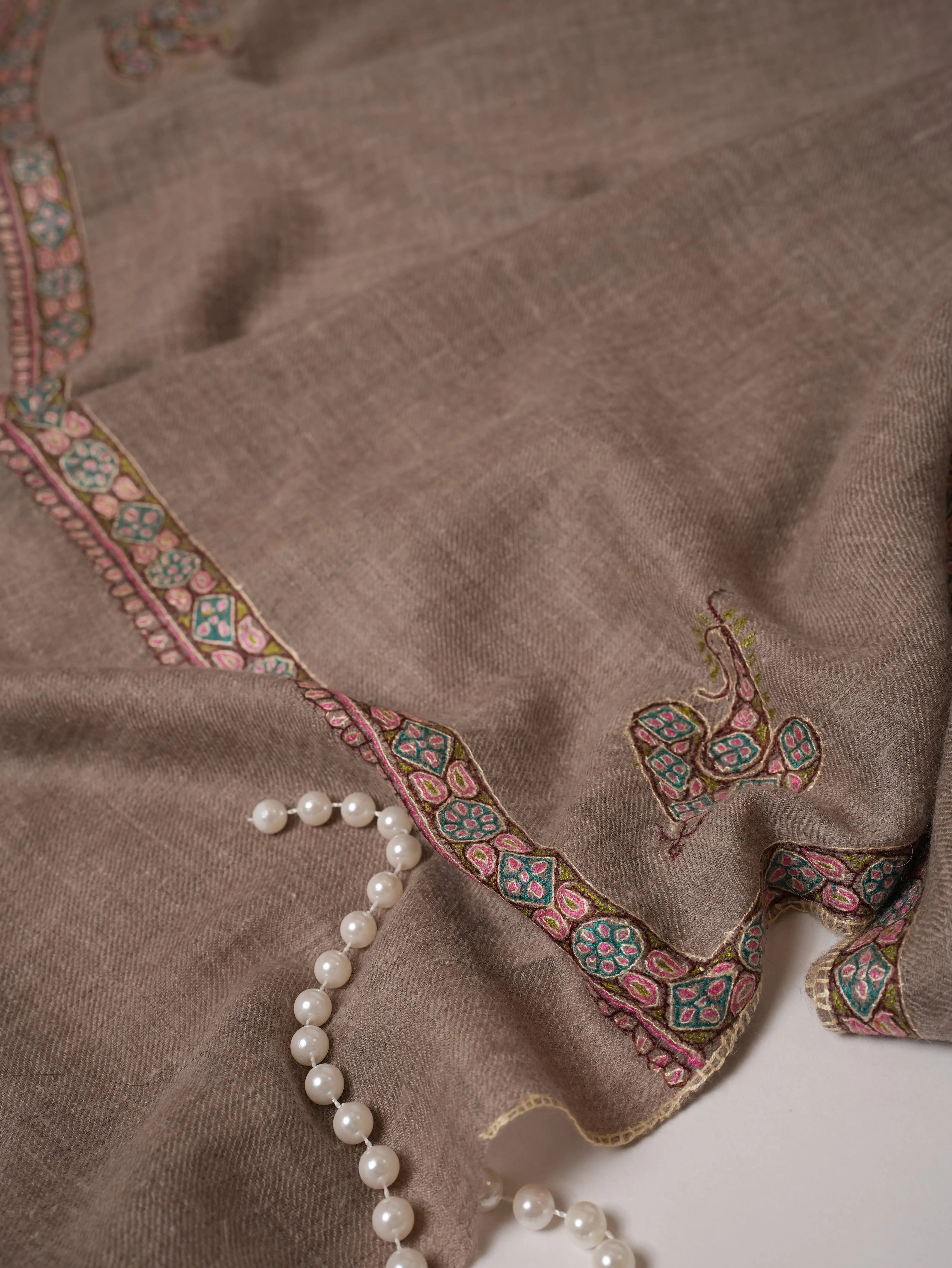Natural Grey Authentic Pashmina Shawl with Classic Hashia Hand Embroidery Shahkaar.com