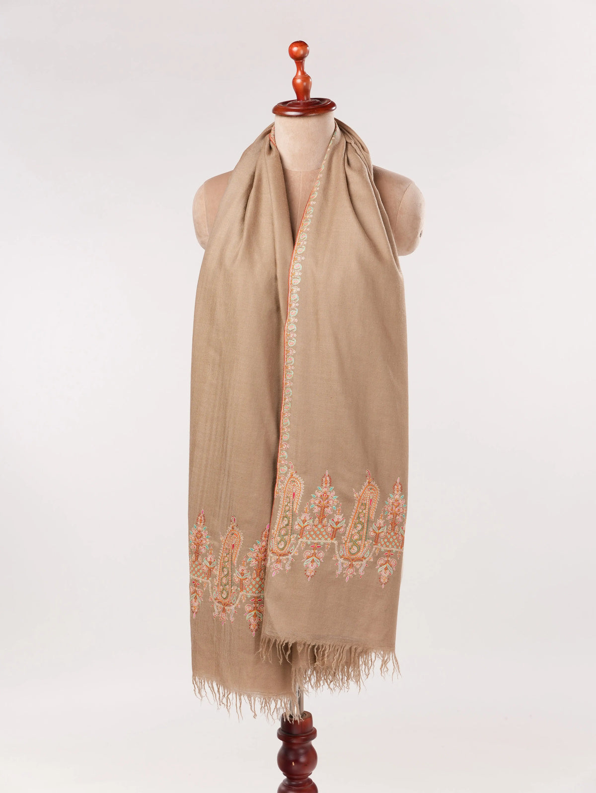 Kashmiri Shawl in Handwoven Beige Pashmina with Sozni Paisley Palldar Embroidery Shahkaar.com