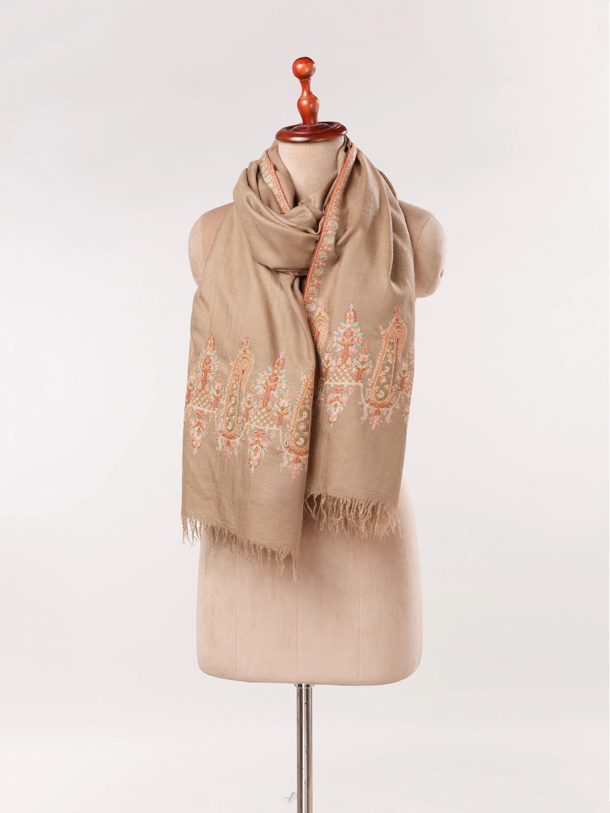 Kashmiri Shawl in Handwoven Beige Pashmina with Sozni Paisley Palldar Embroidery Shahkaar.com