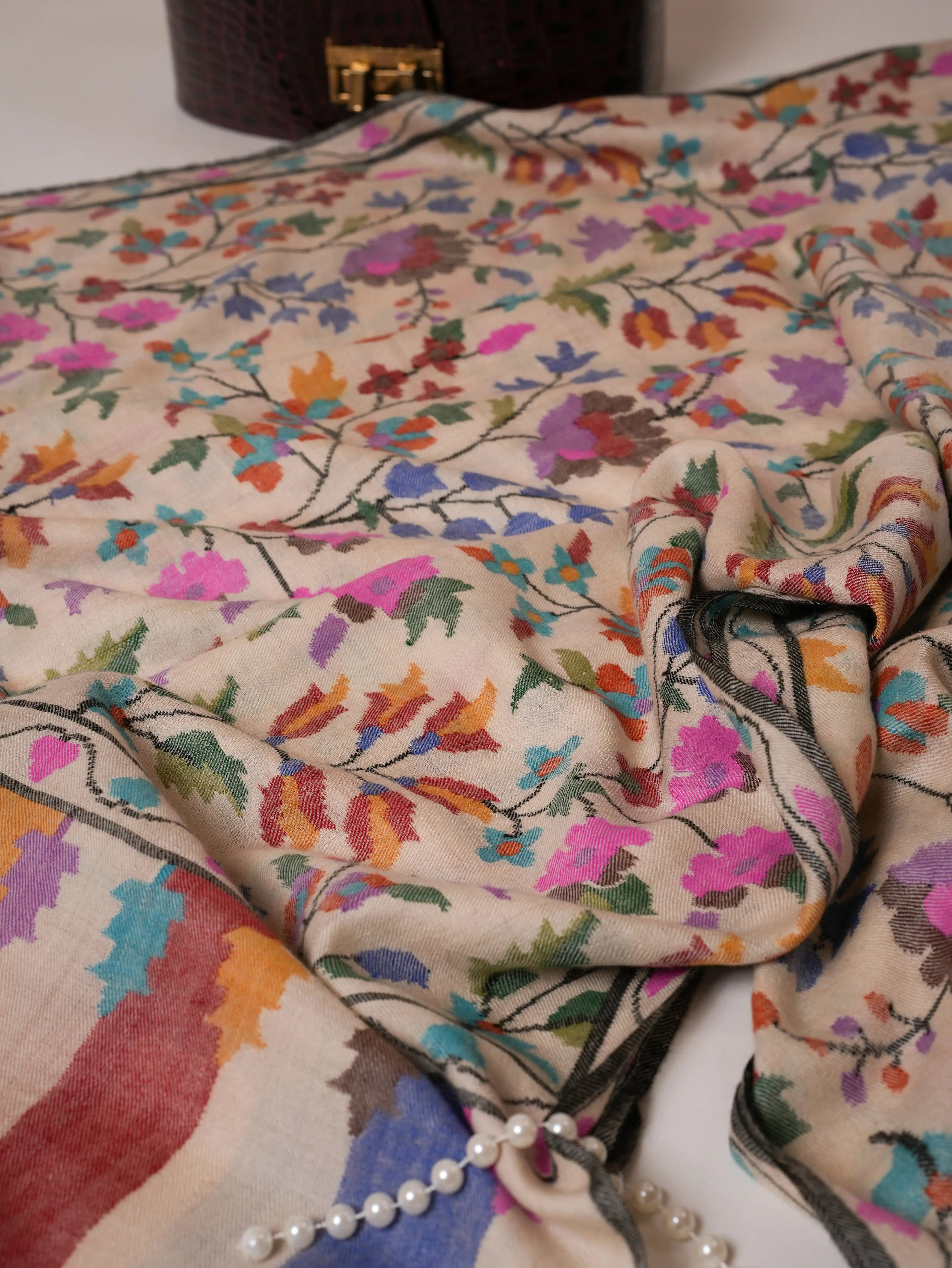 Floral Handwoven Kani Pashmina Shawl Shahkaar Global