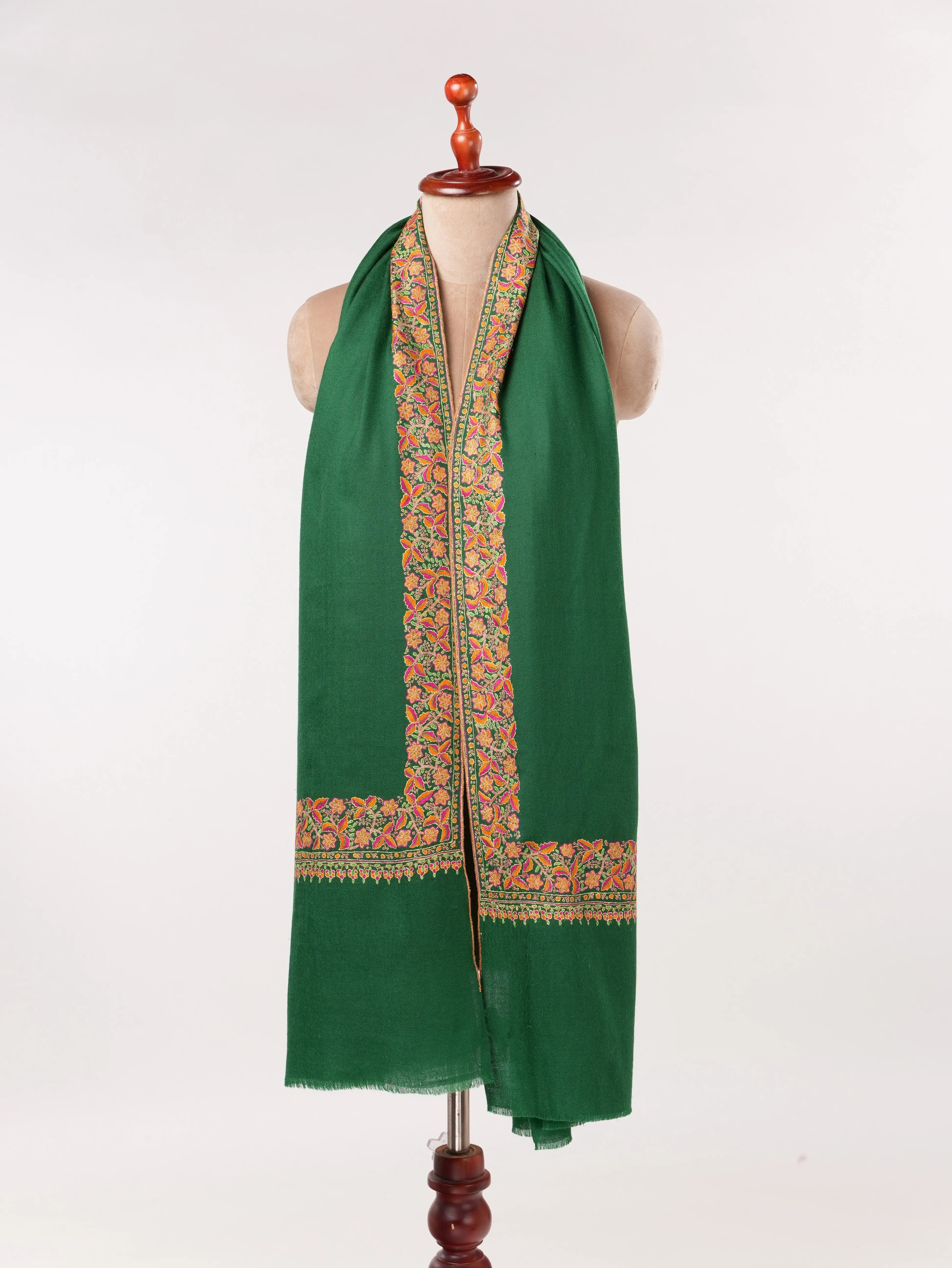 Handwoven Kashmiri Shawl with Daurdar Embroidery on Emerald Green Pashmina Shahkaar.com
