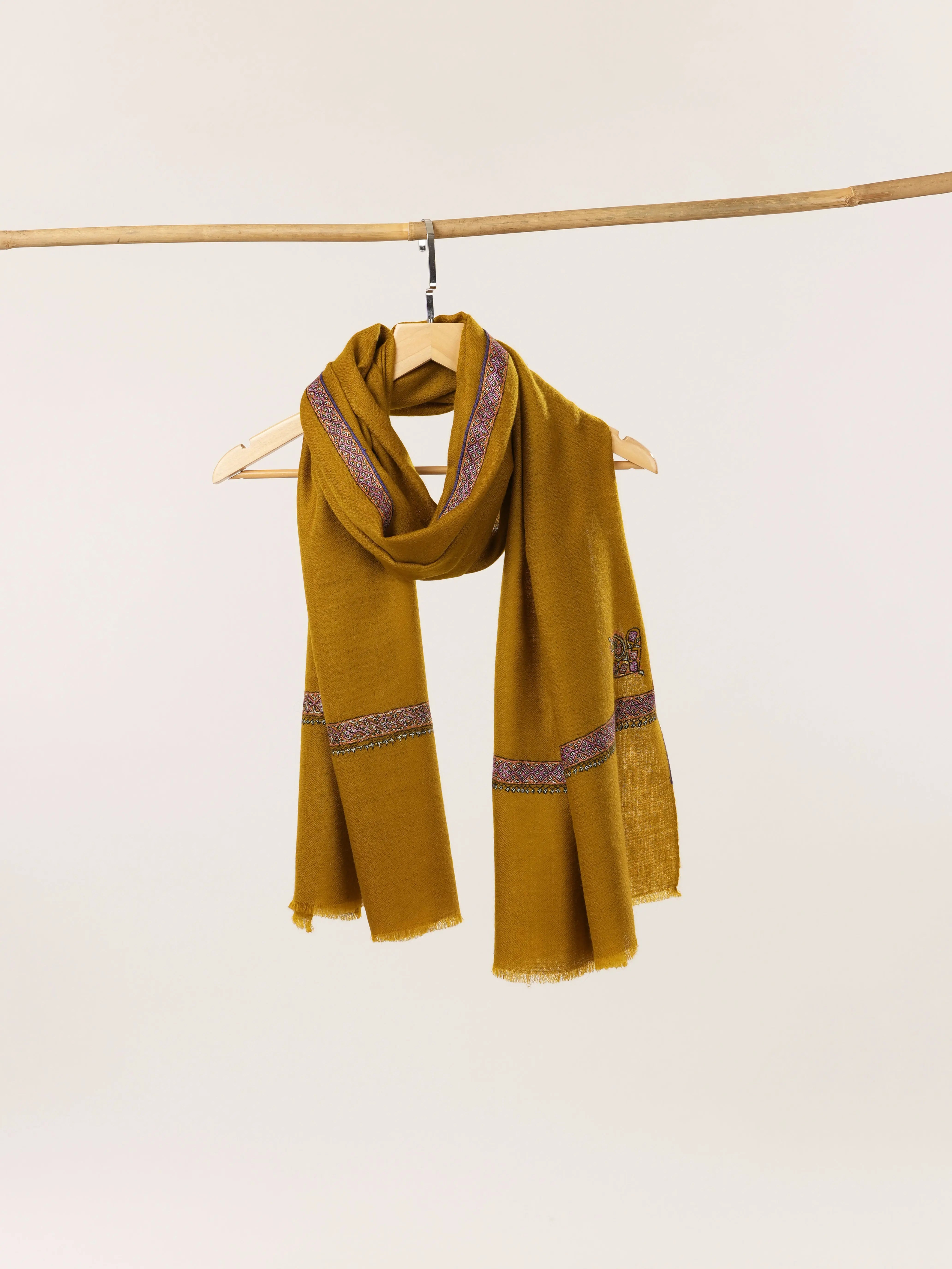 Handwoven Kashmiri Scarf in Luxurious Cashmere with Hashia Hand Embroidery Shahkaar.com