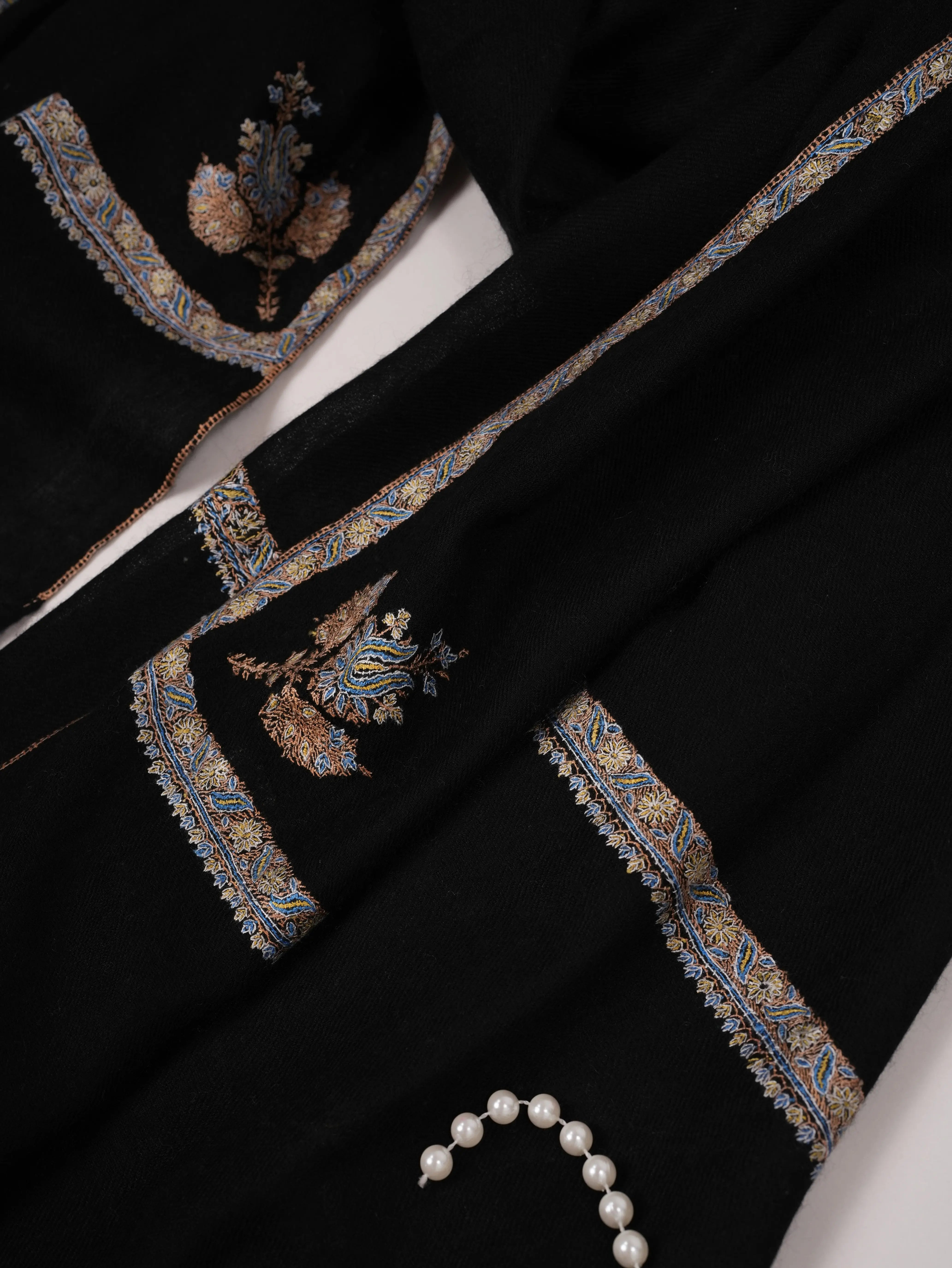 Handwoven Black Kashmiri Pashmina Shawl with Baildar Hand Sozni Embroidery Shahkaar.com