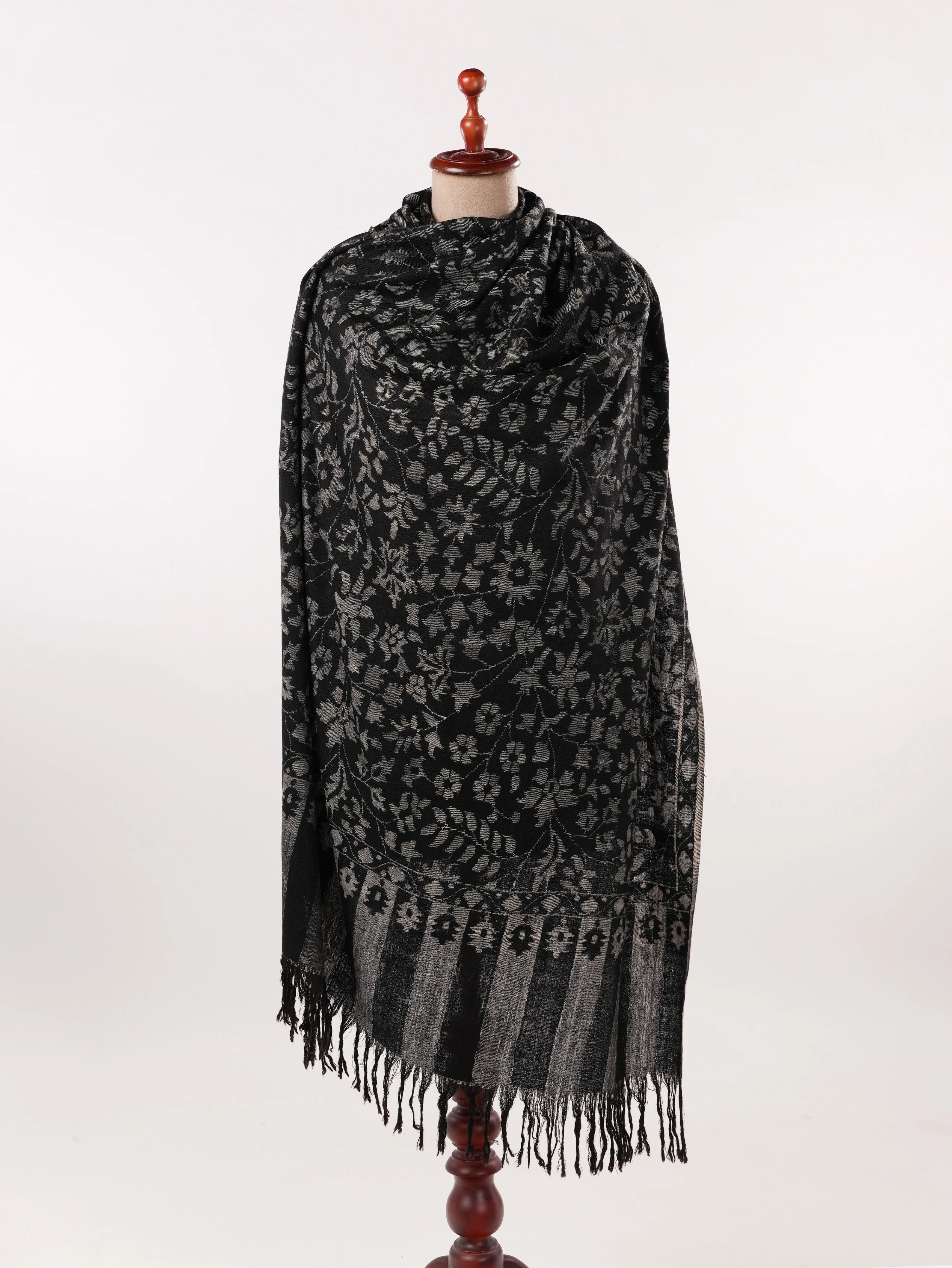 Women's Soft Black Handwoven Kani Pashmina Shawl Shahkaar.com