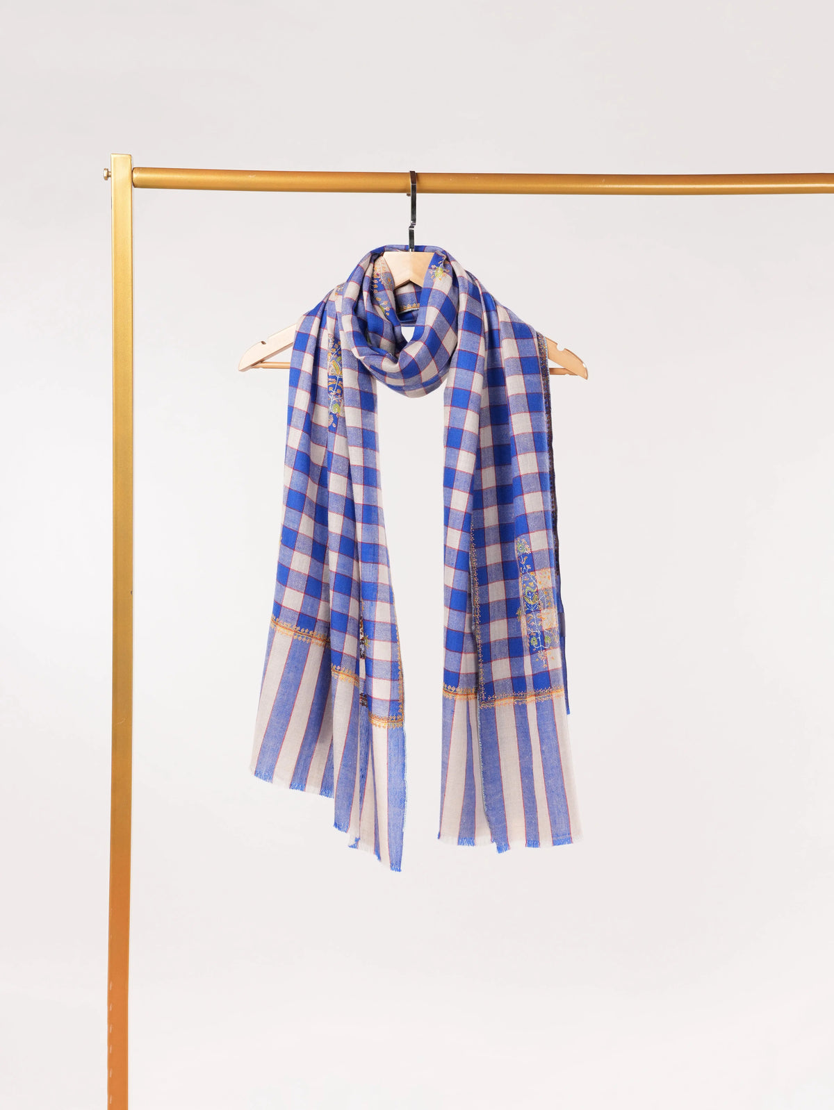 Handwoven Soft Pashmina Shawl with Hand Sozni Buteh Embroidery