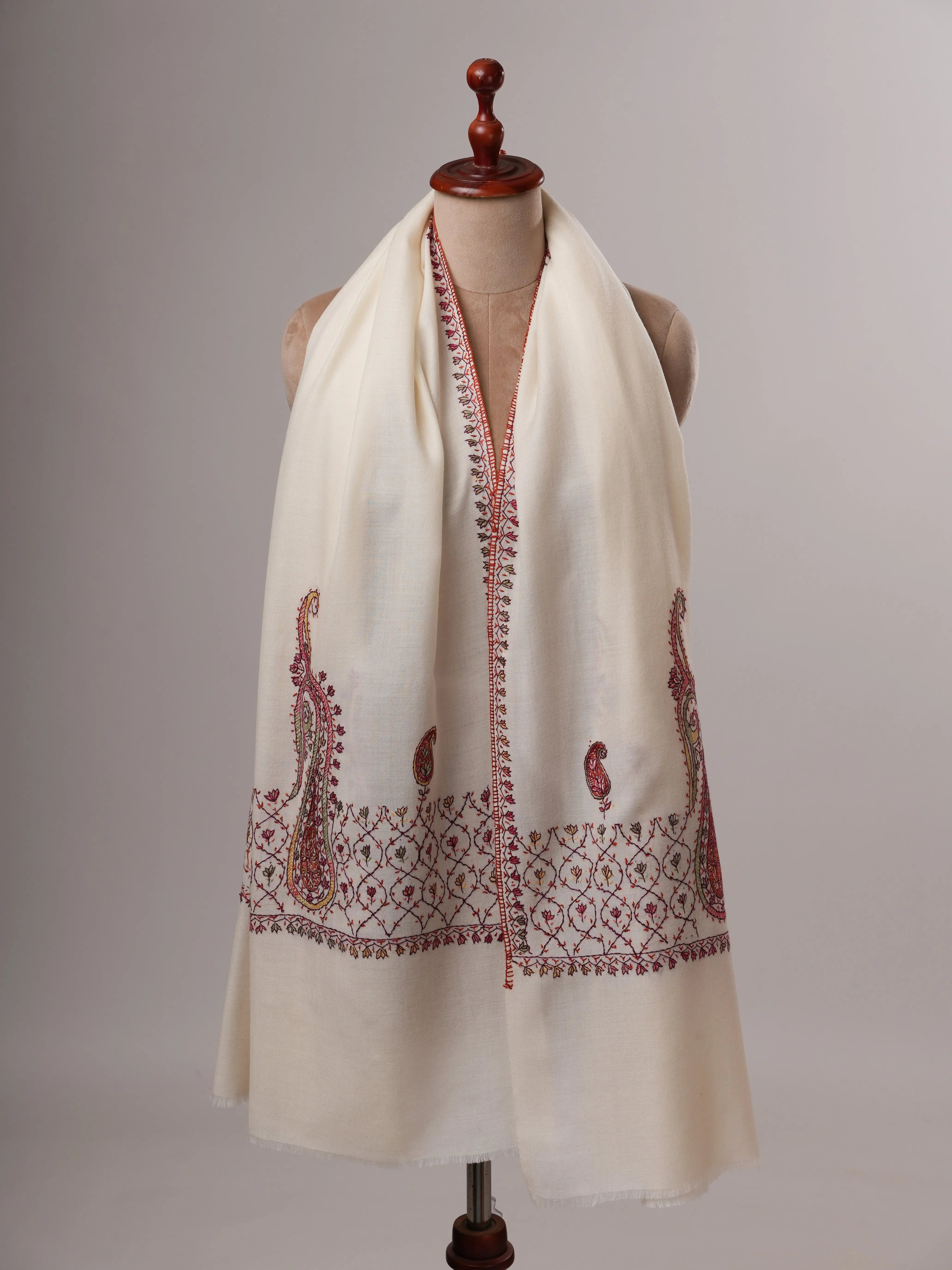 Ivory Fine Wool Palla Embroidered Shawl Shahkaar