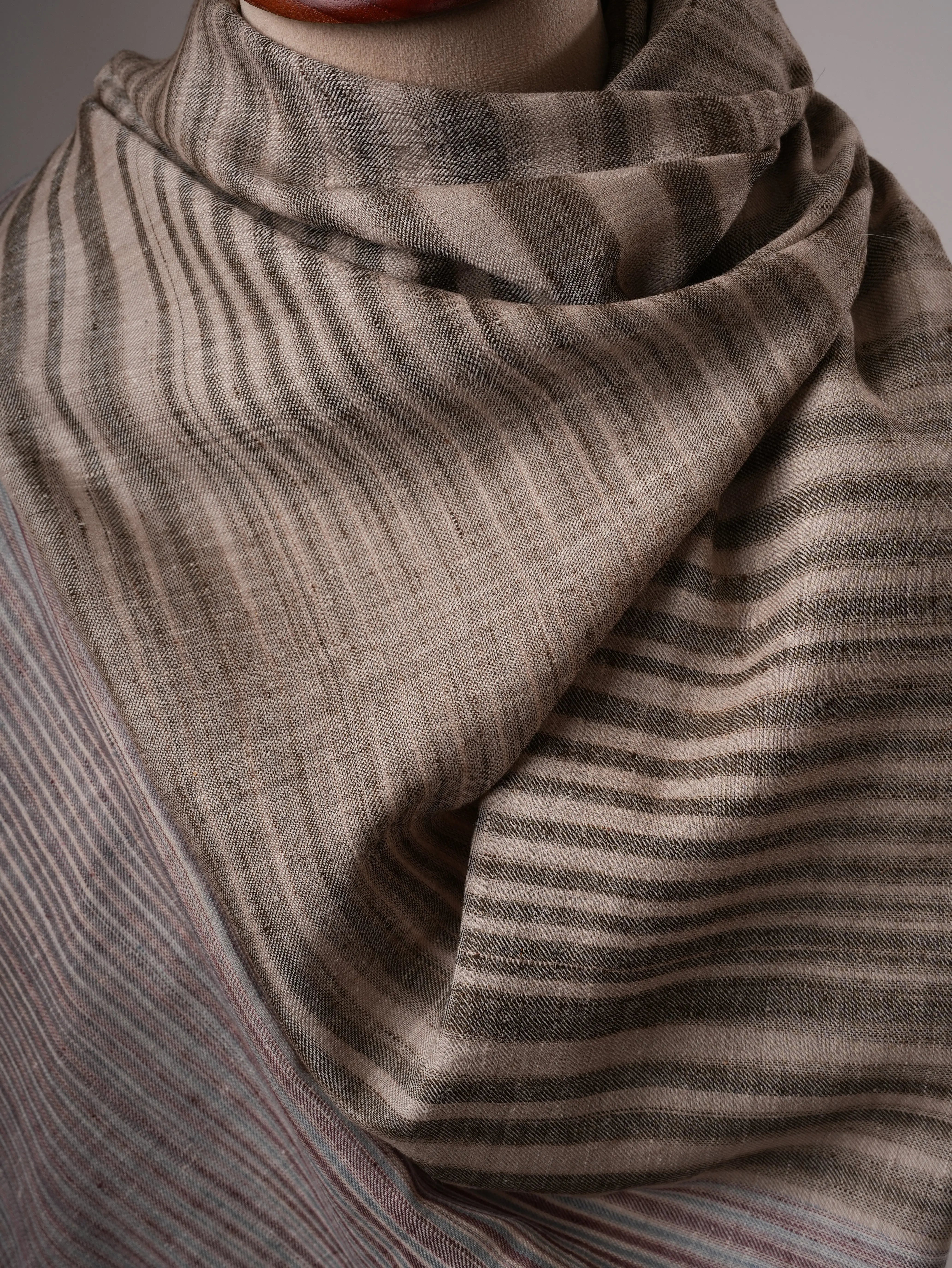 Featherlight Khatrass Handloom Pashmina Shawl Shahkaar