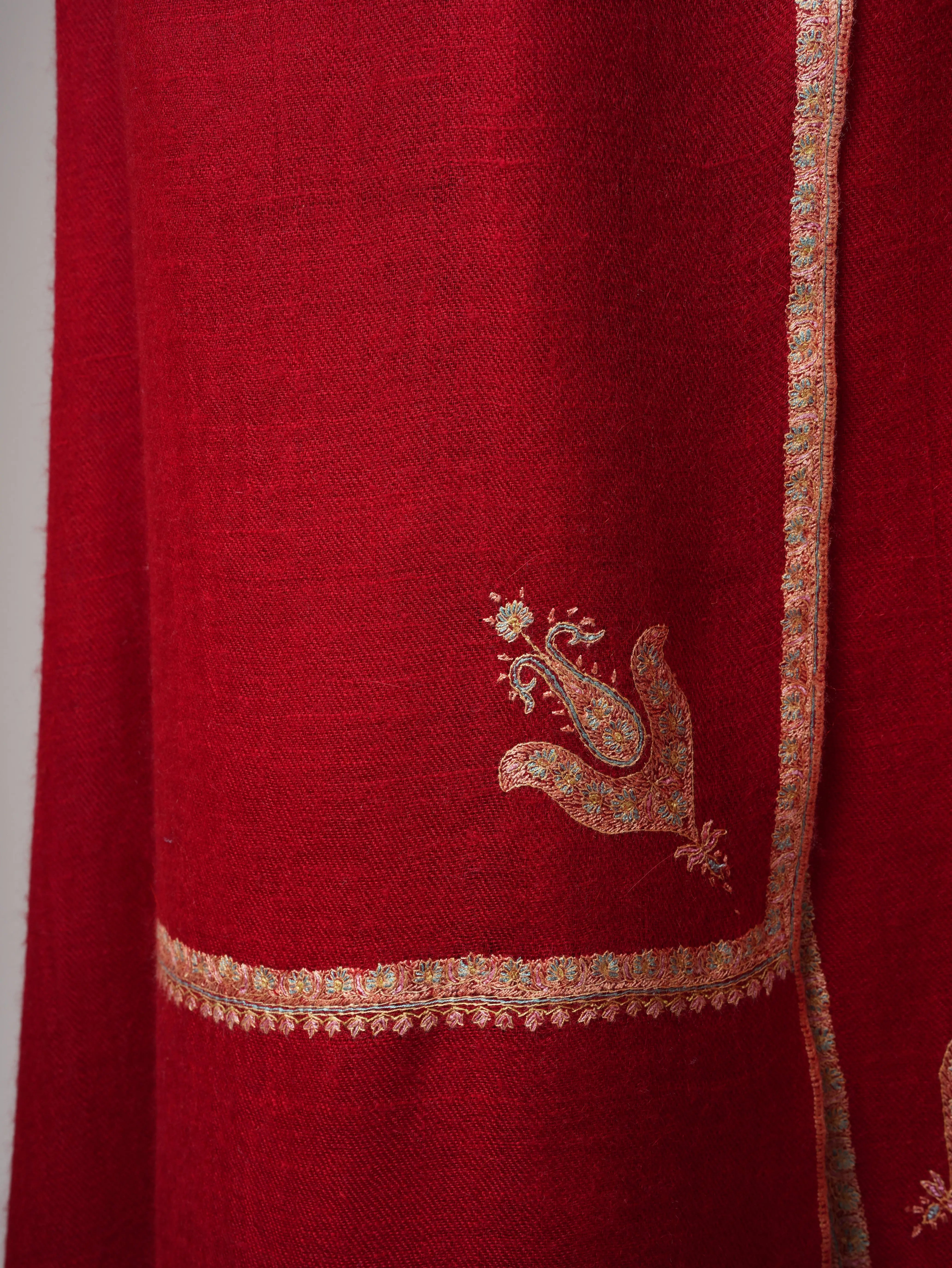 Bail Embroidered Soft Kashmiri Pashmina Shawl – Elegant Handwoven Luxury Shahkaar