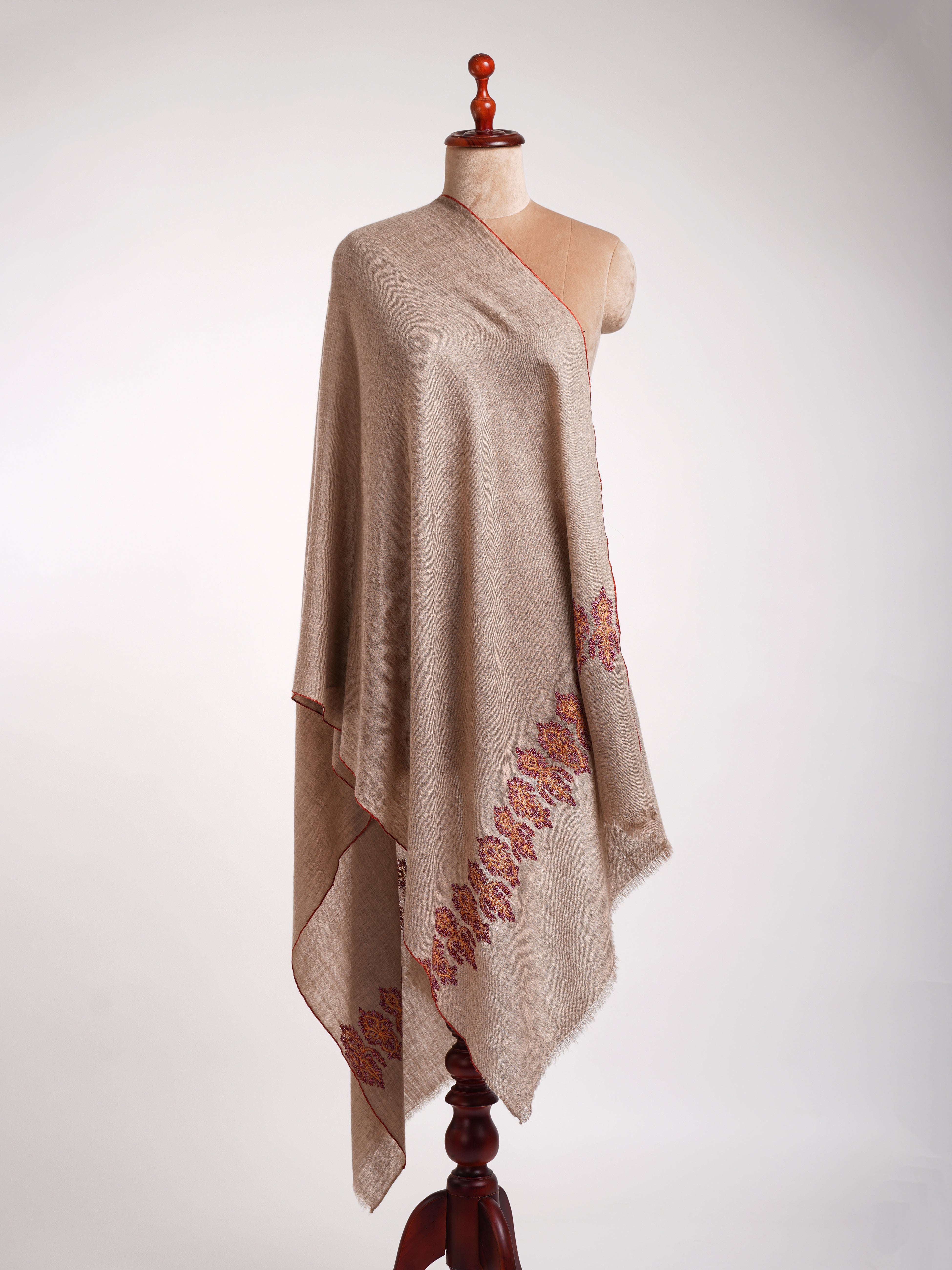 Natural Grey Palla Embroidered Kashmiri Cashmere Stole Shahkaar