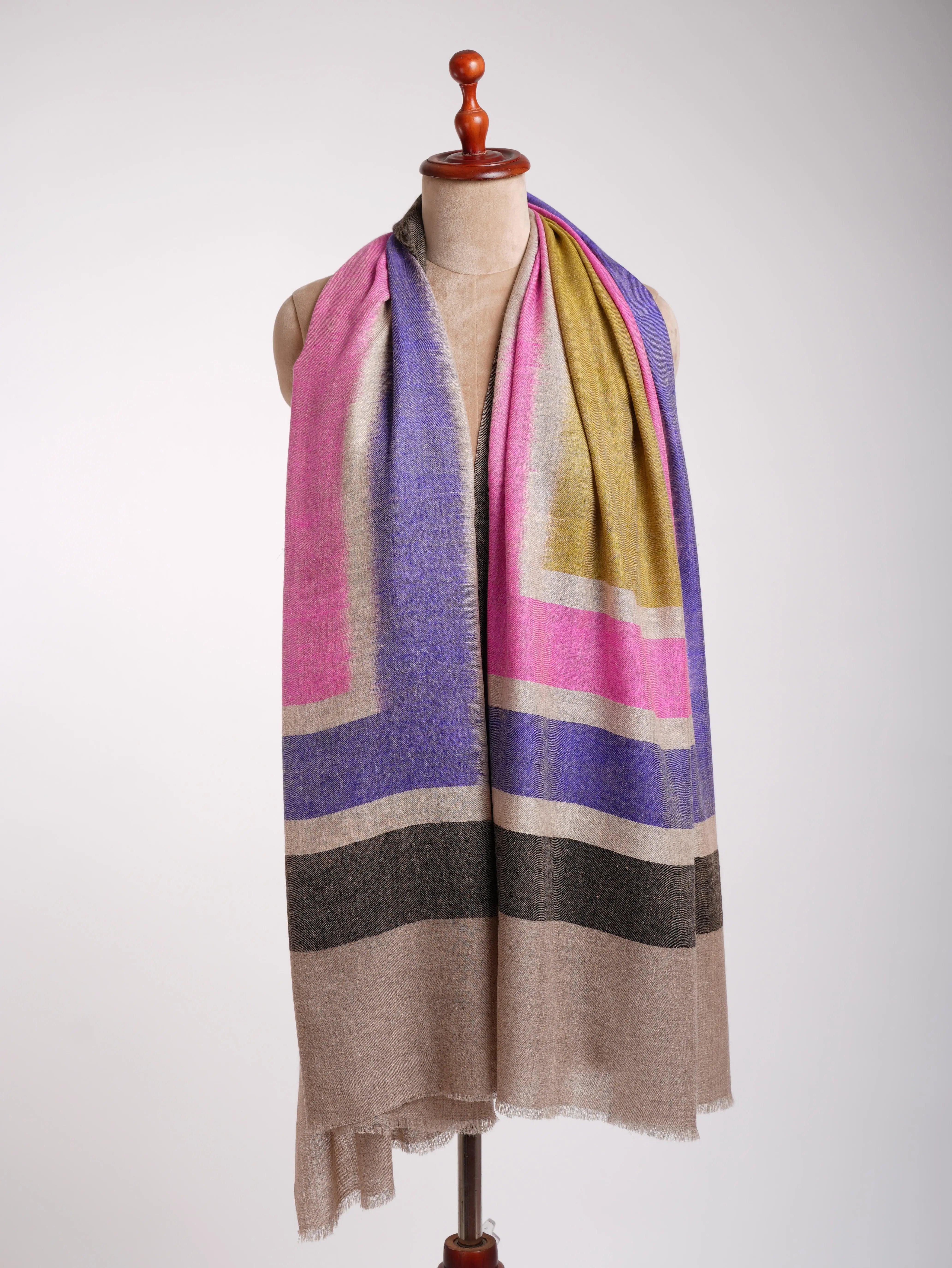 Artisan Crafted Baby Soft Ikat Handloomed Pashmina Shawl Shahkaar