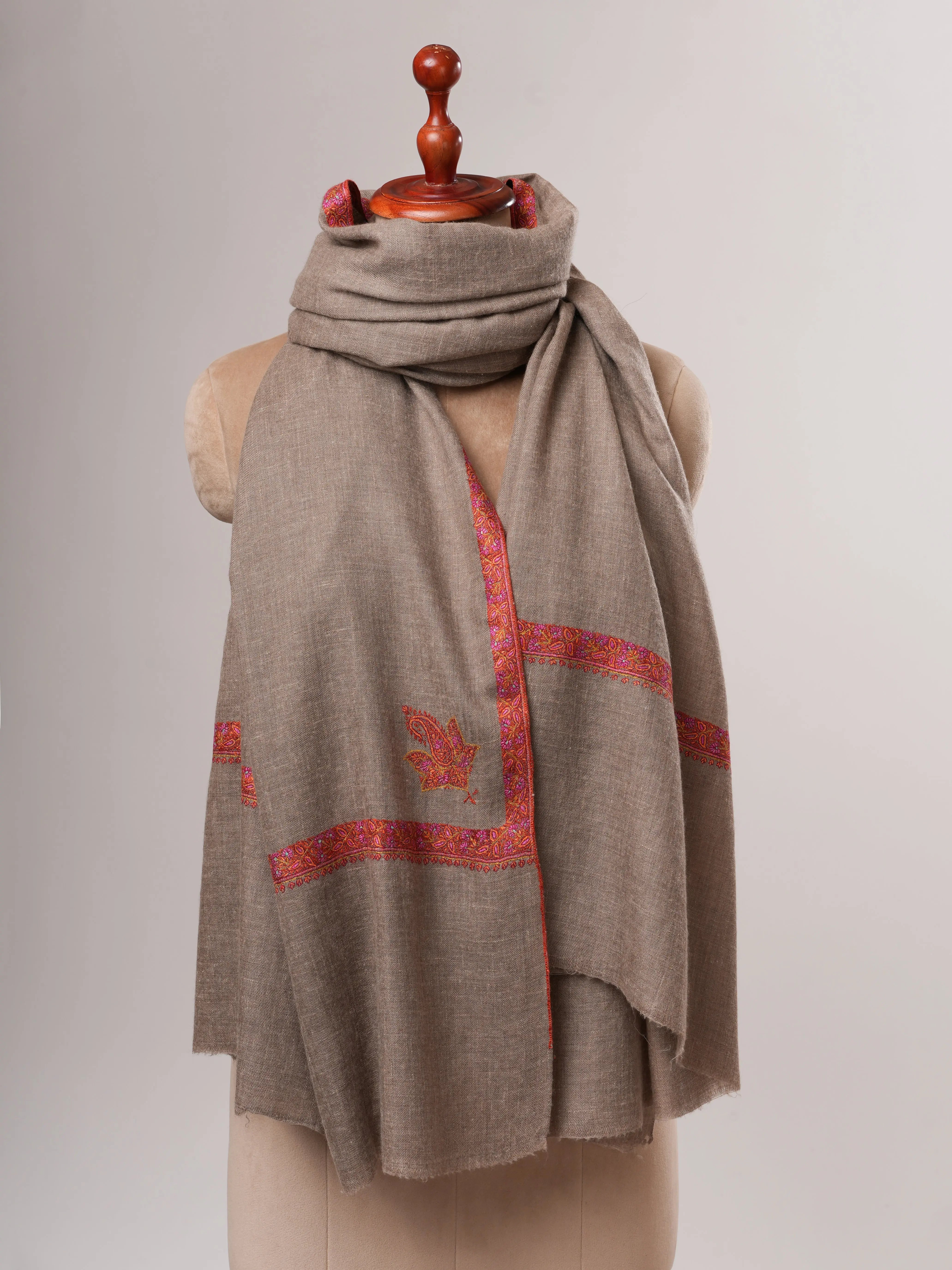 Toosh Color Handwoven Hashia Embroidered Kashmiri Pashmina Shawl – Timeless Luxury Wrap Shahkaar