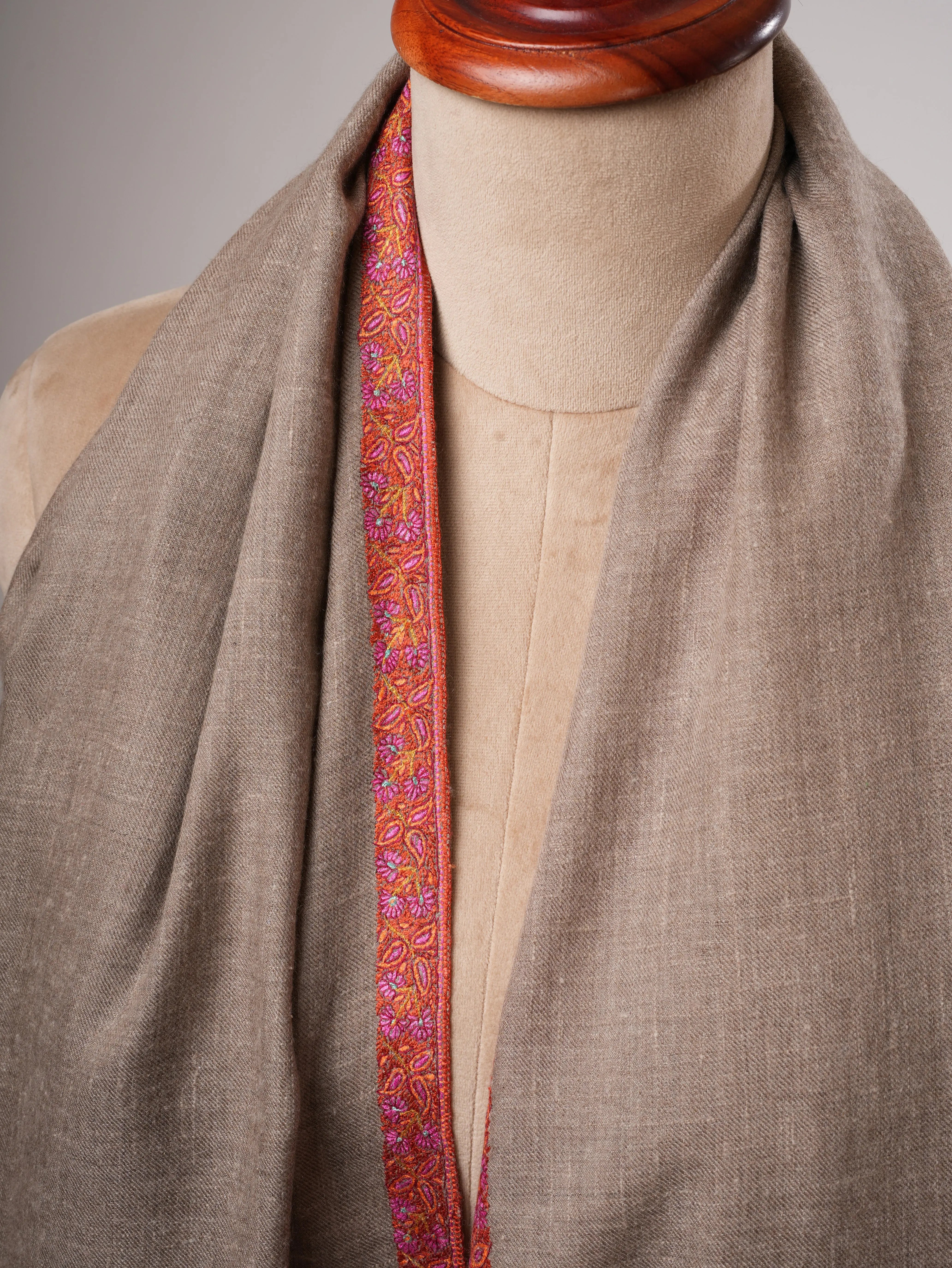 Toosh Color Handwoven Hashia Embroidered Kashmiri Pashmina Shawl – Timeless Luxury Wrap Shahkaar