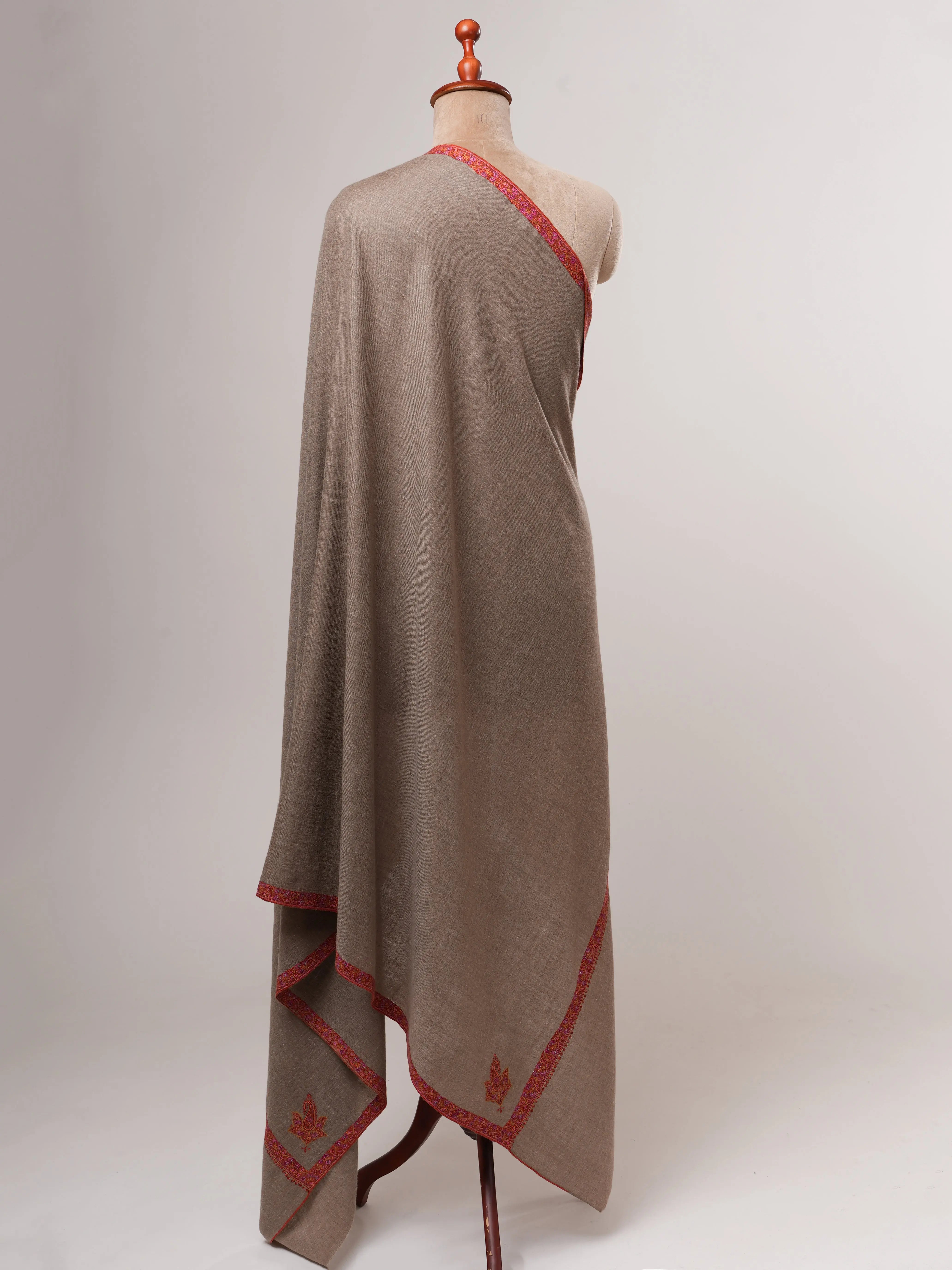 Toosh Color Handwoven Hashia Embroidered Kashmiri Pashmina Shawl – Timeless Luxury Wrap Shahkaar