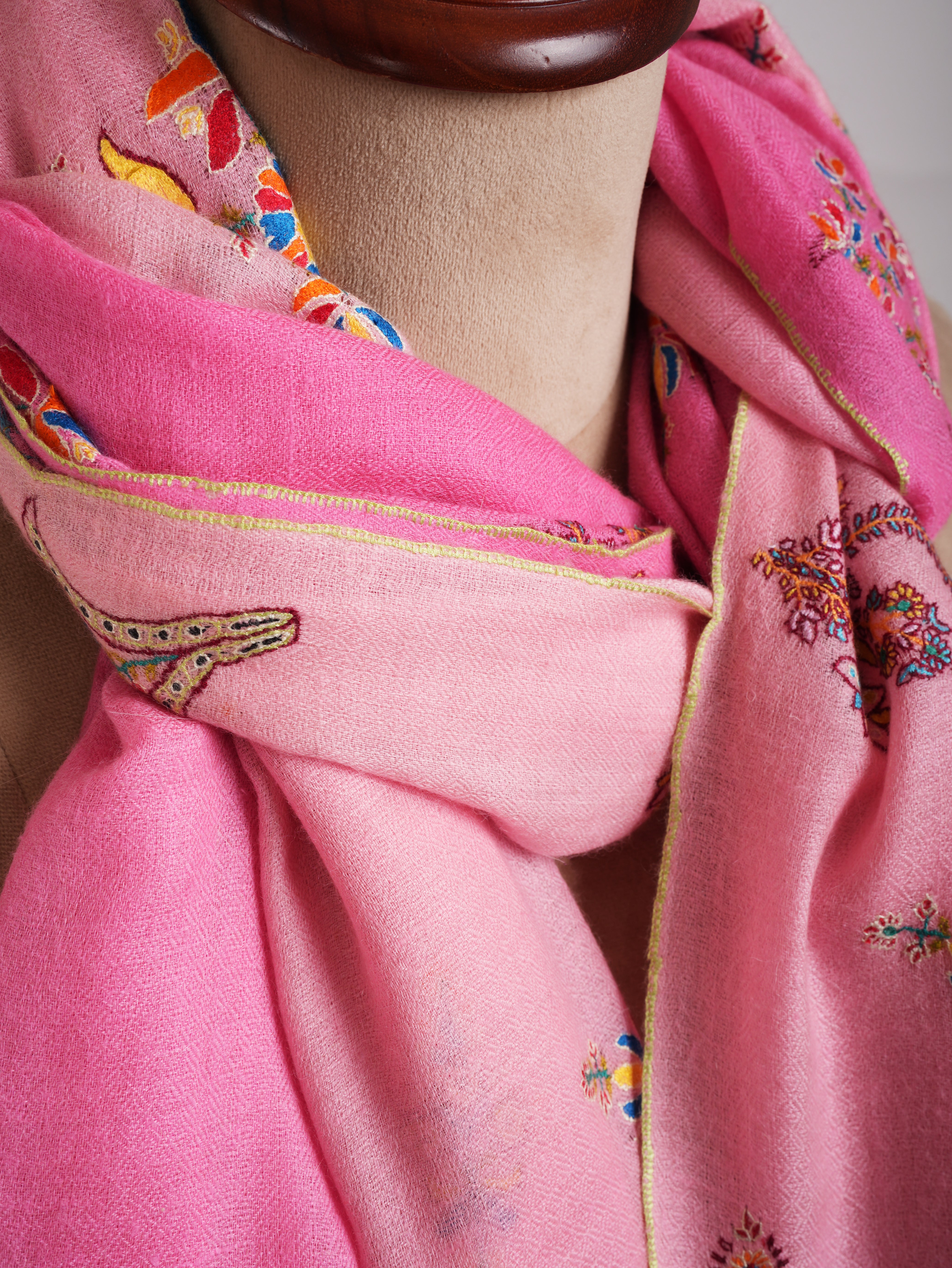 Ombre Handwoven Pashmina Shawl with Sozni Embroidery