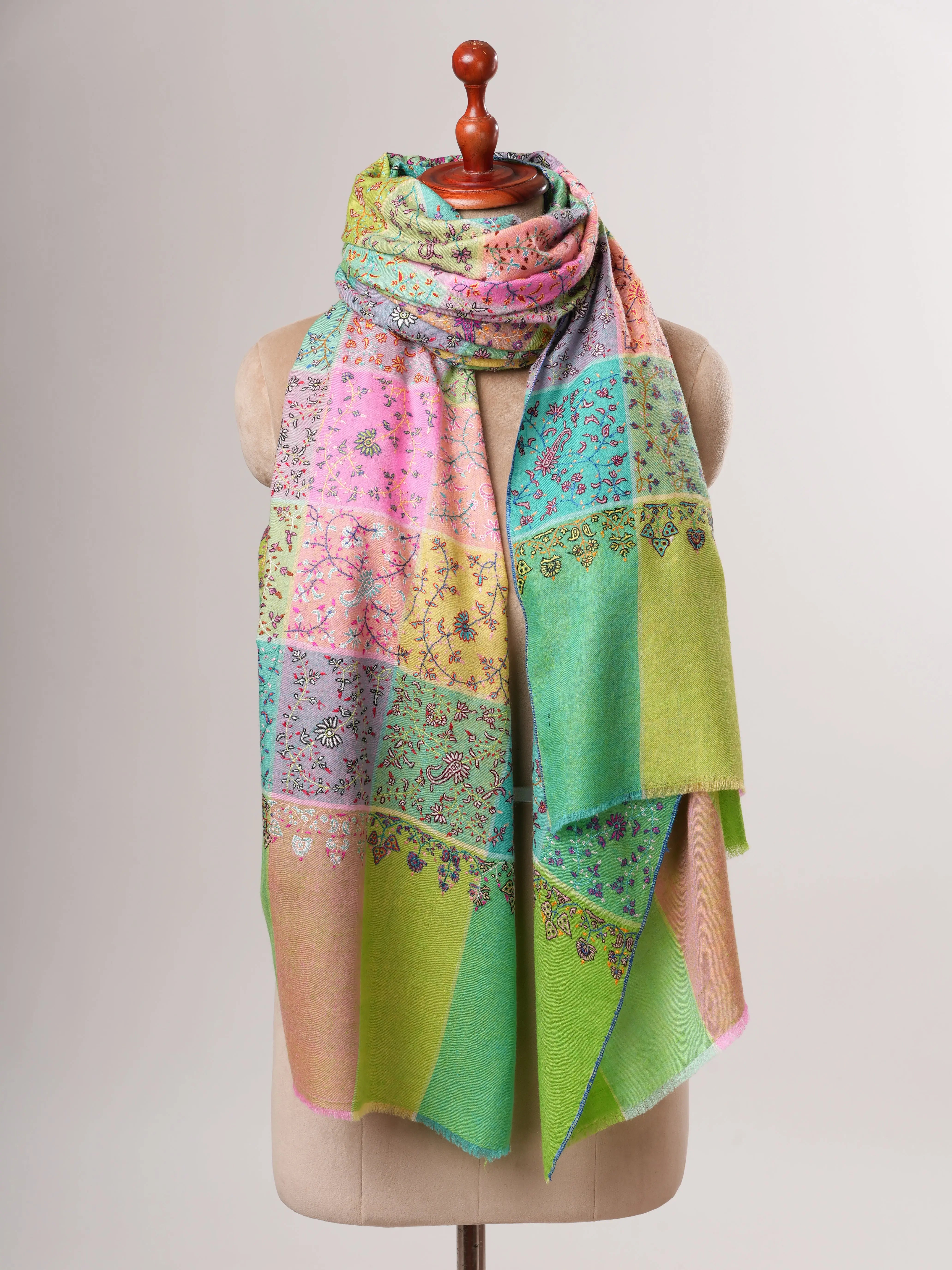 Handwoven Indian Kashmiri Pashmina Shawl with Fine Sozni Embroidery Shahkaar