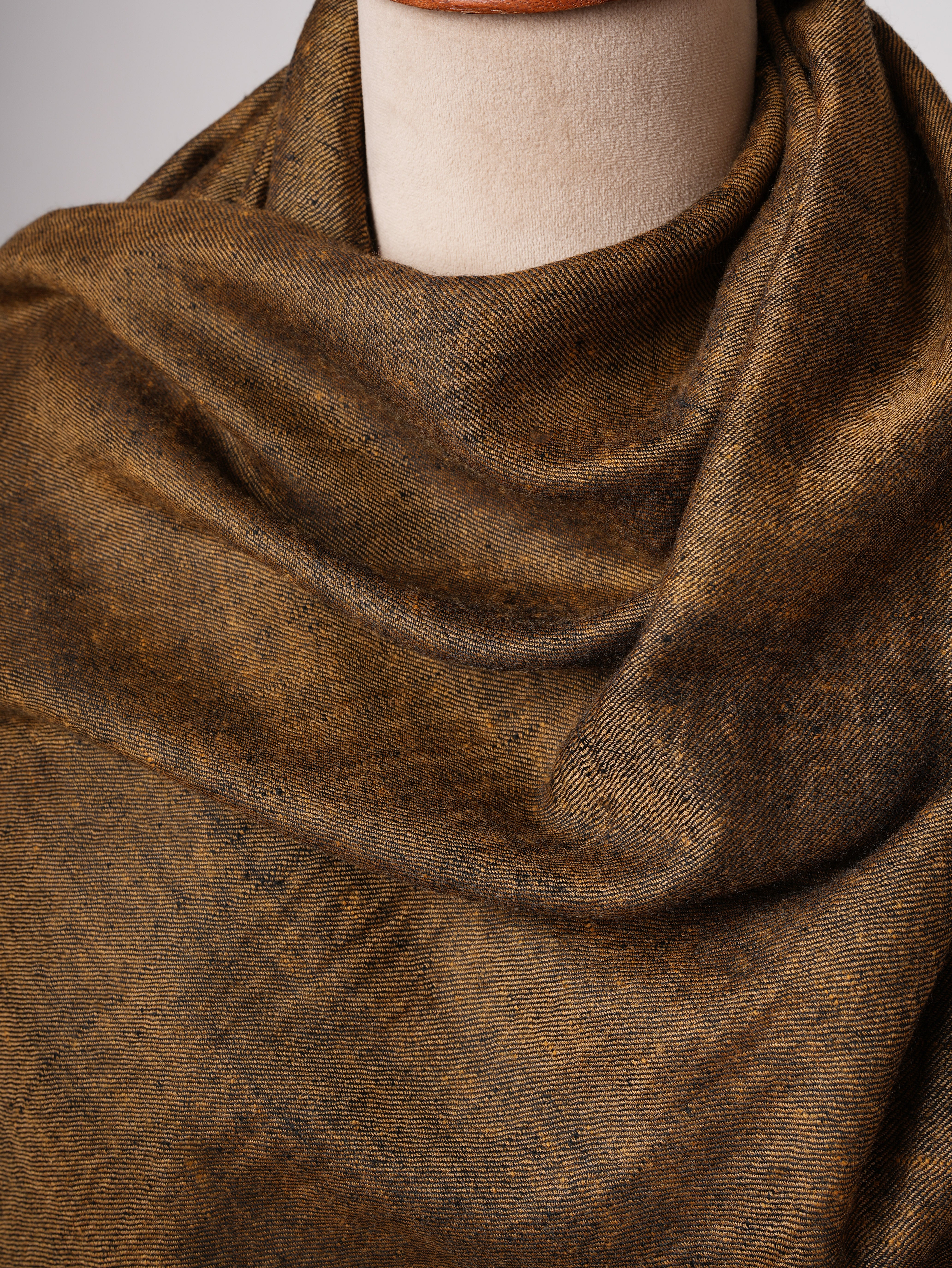 Featherlight Baby Soft Golden Luxurious Cashmere Scarf – Lightweight & Elegant