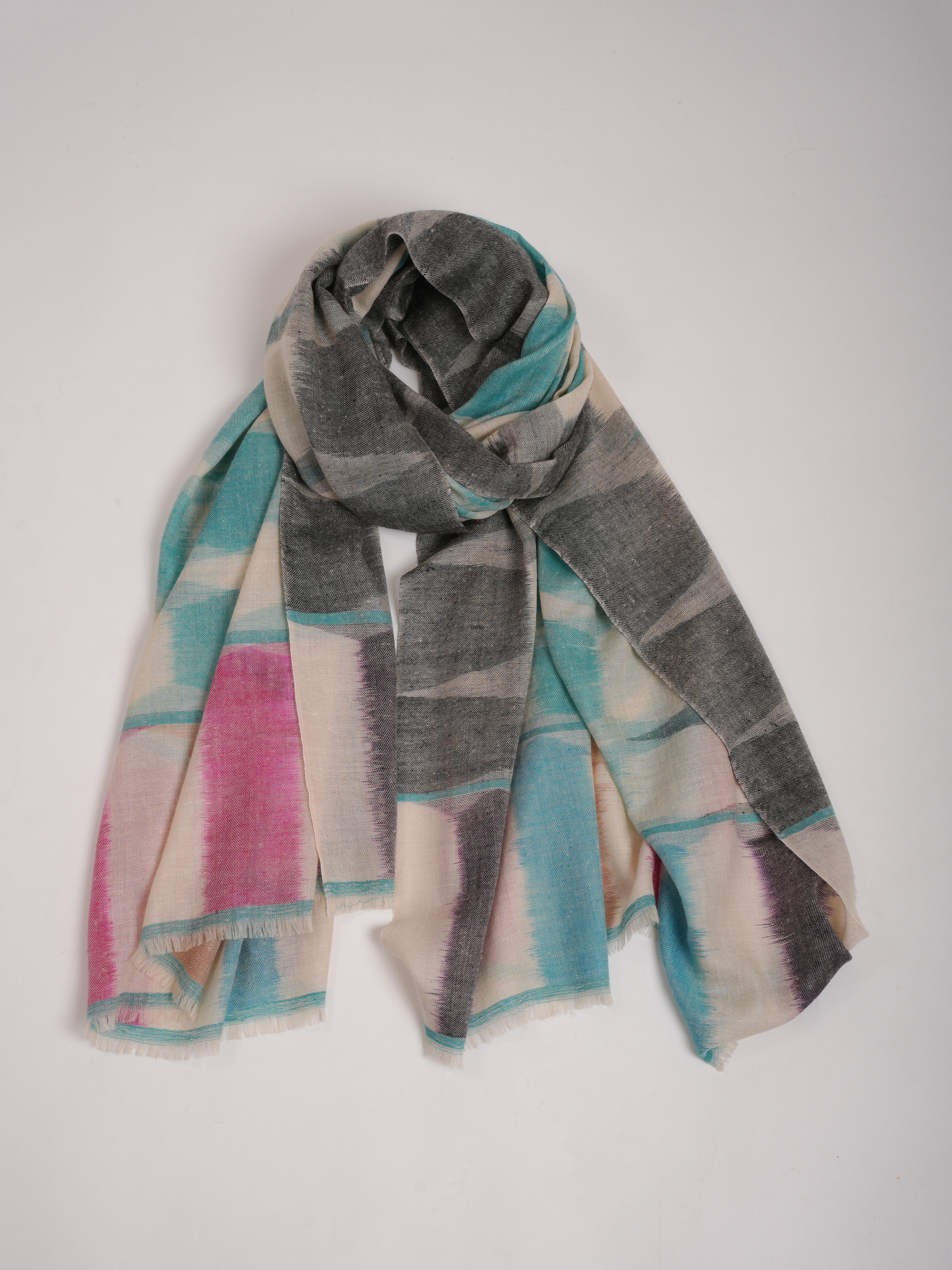 Handwoven Soft Featherlight Pashmina Shawl