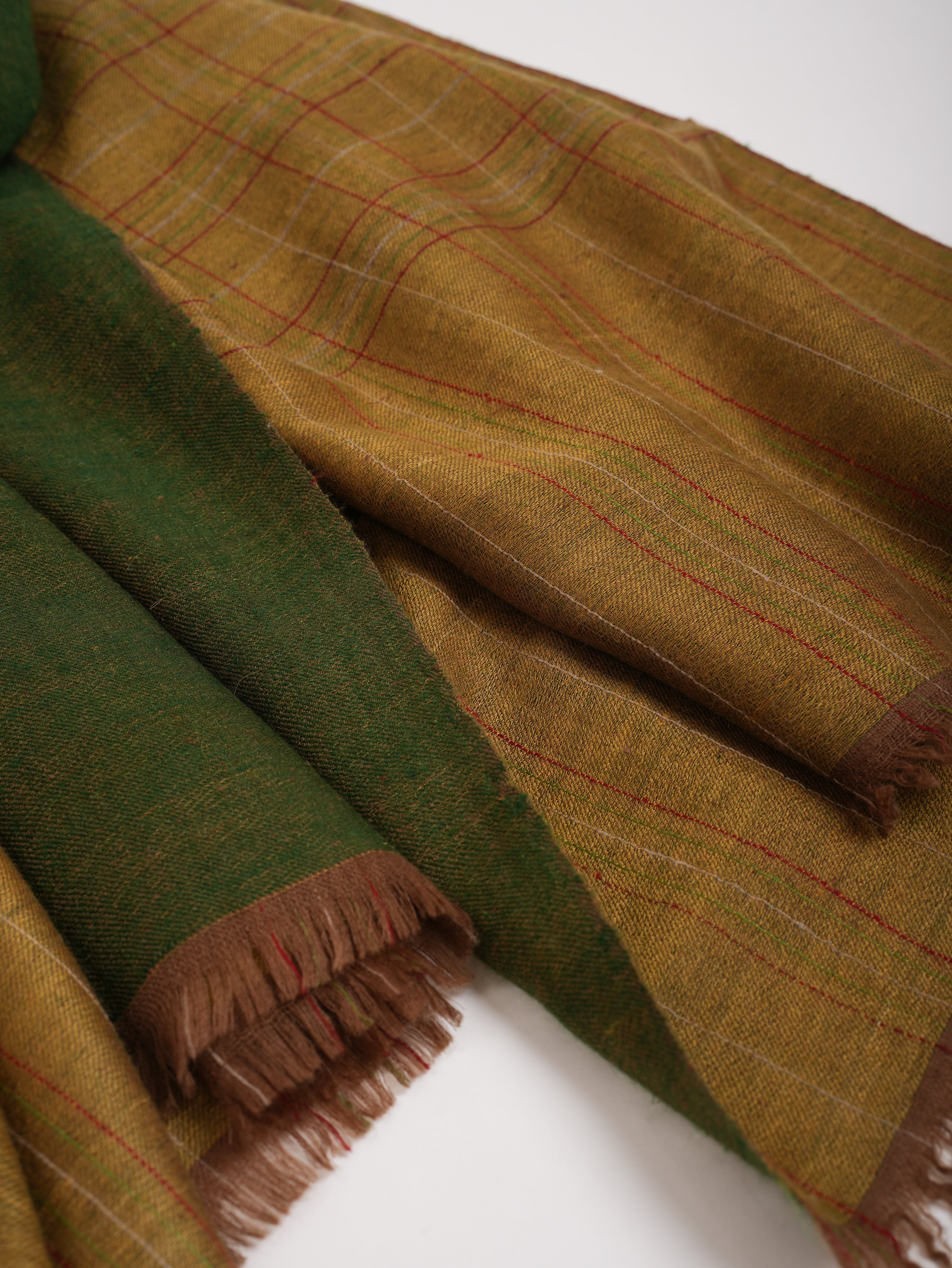 Dual shade Soft Handwoven Kashmiri Pashmina Shawl