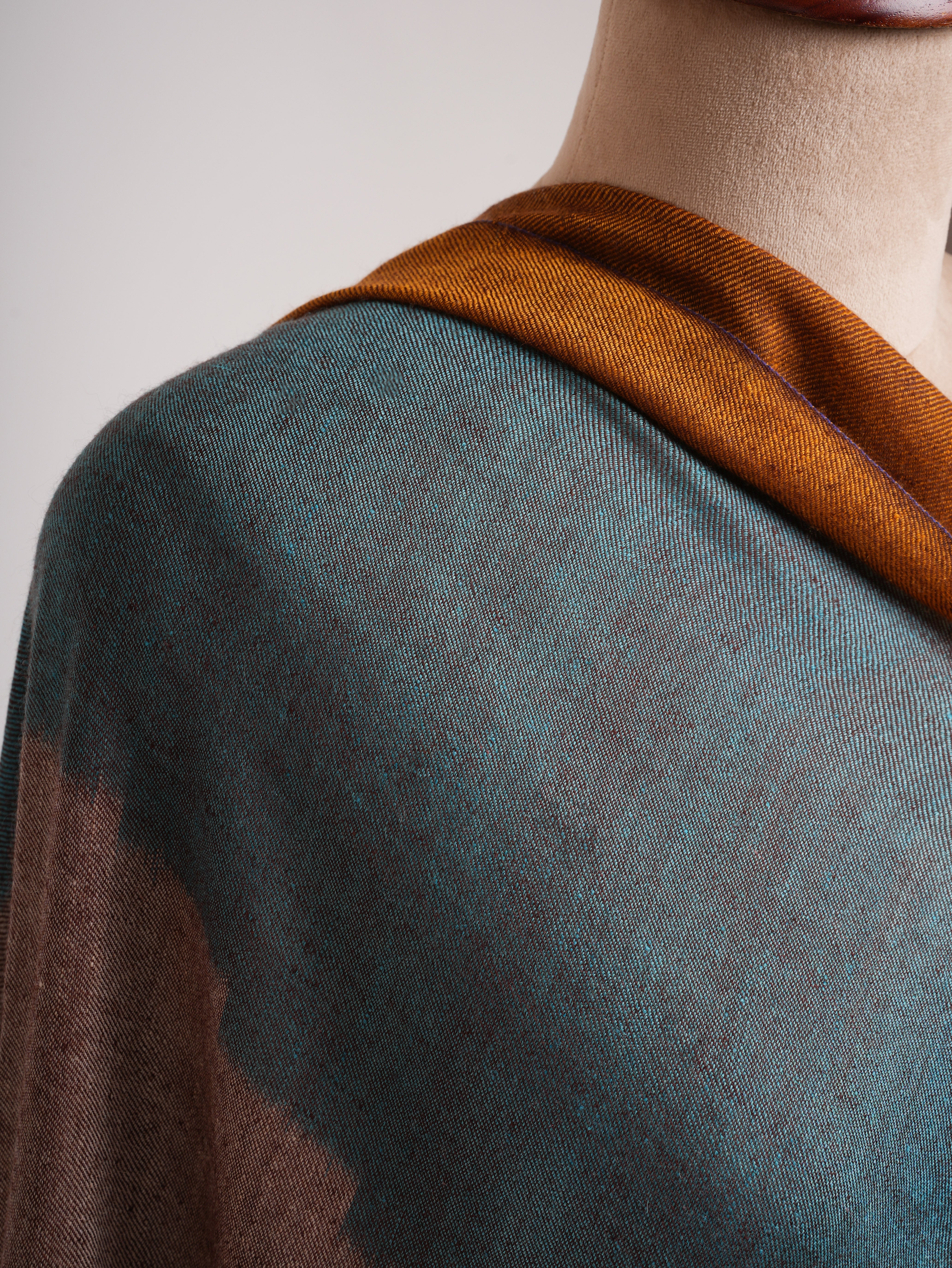 Handwoven Featherlight Pashmina Shawl