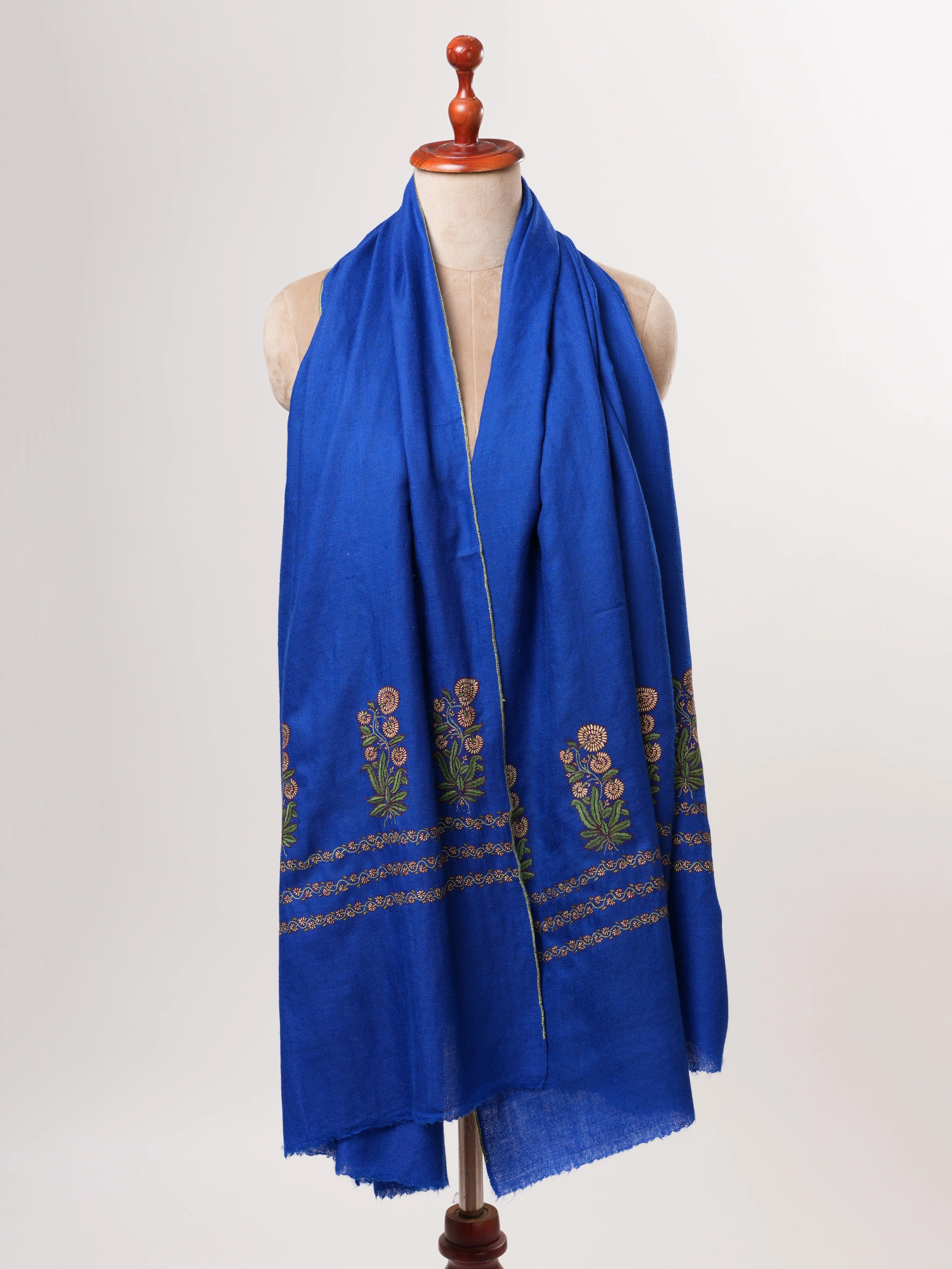 Blue Kashmiri Pashmina Shawl – Mughal Palla Embroidery Motif Shahkaar