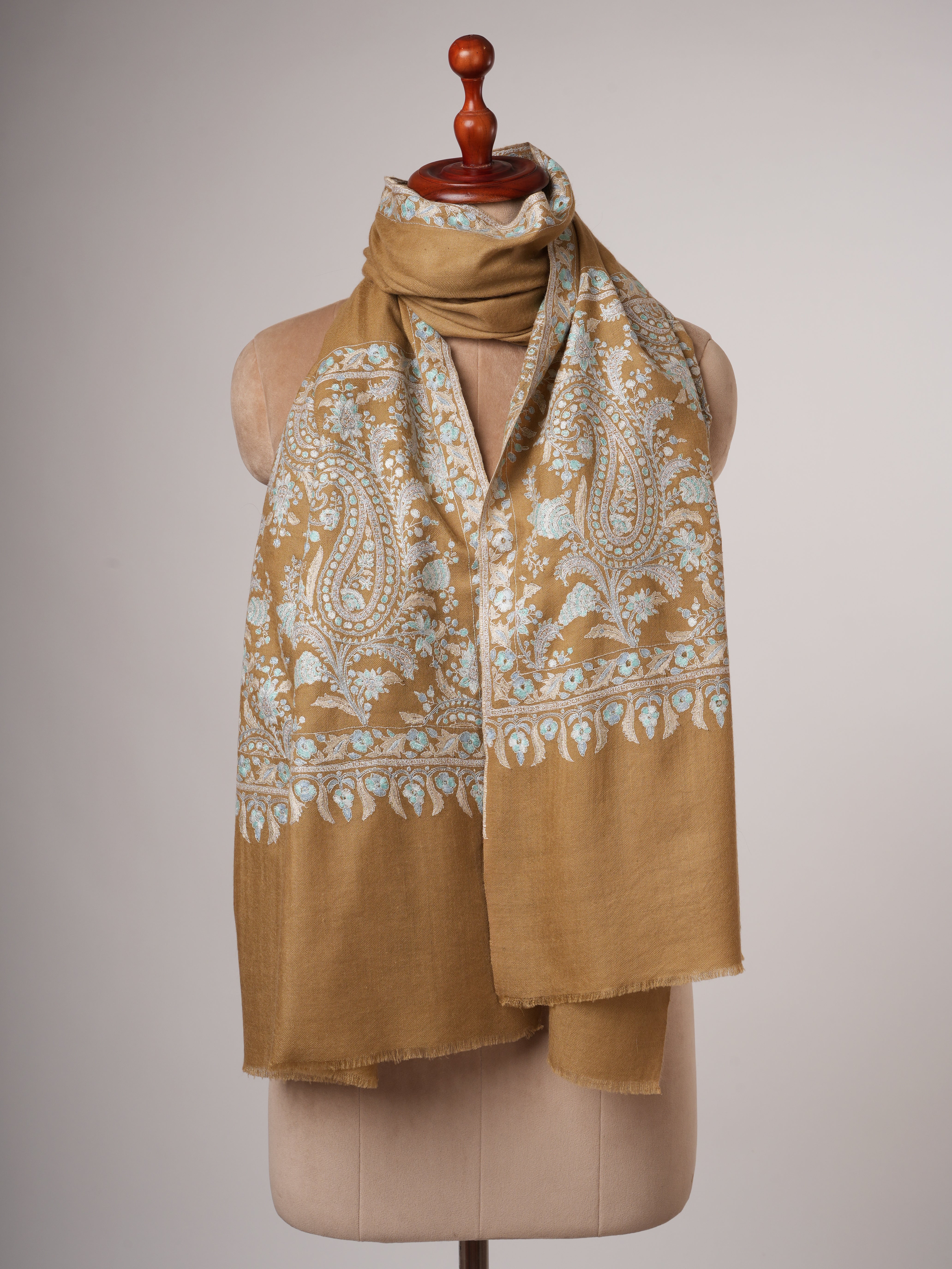 Handloomed Paisley Palla Embroidered Pashmina Shawl – Timeless Elegance